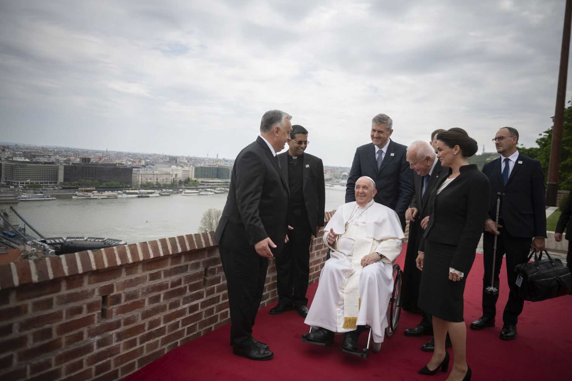 Orbán Viktor és Ferenc Pápa