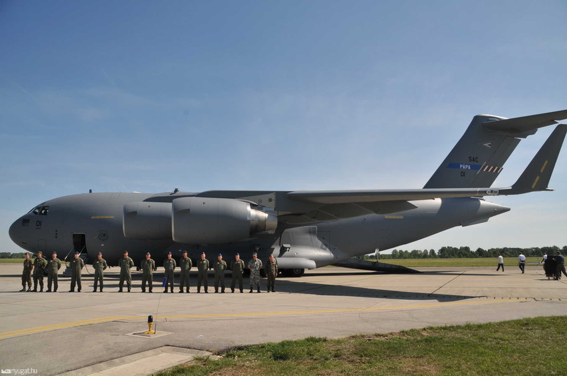 C-17 a pápai NATO-légibázison