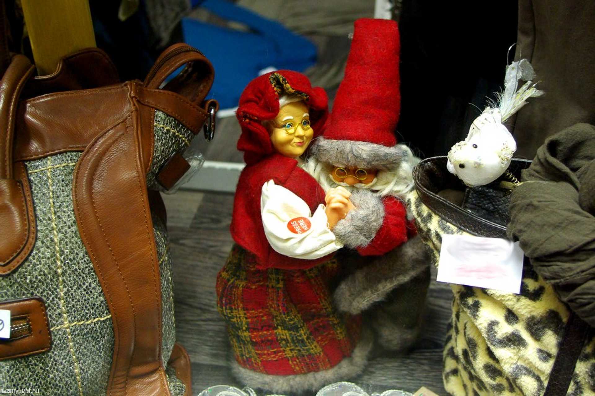 Karácsonyi kirakatok 2011