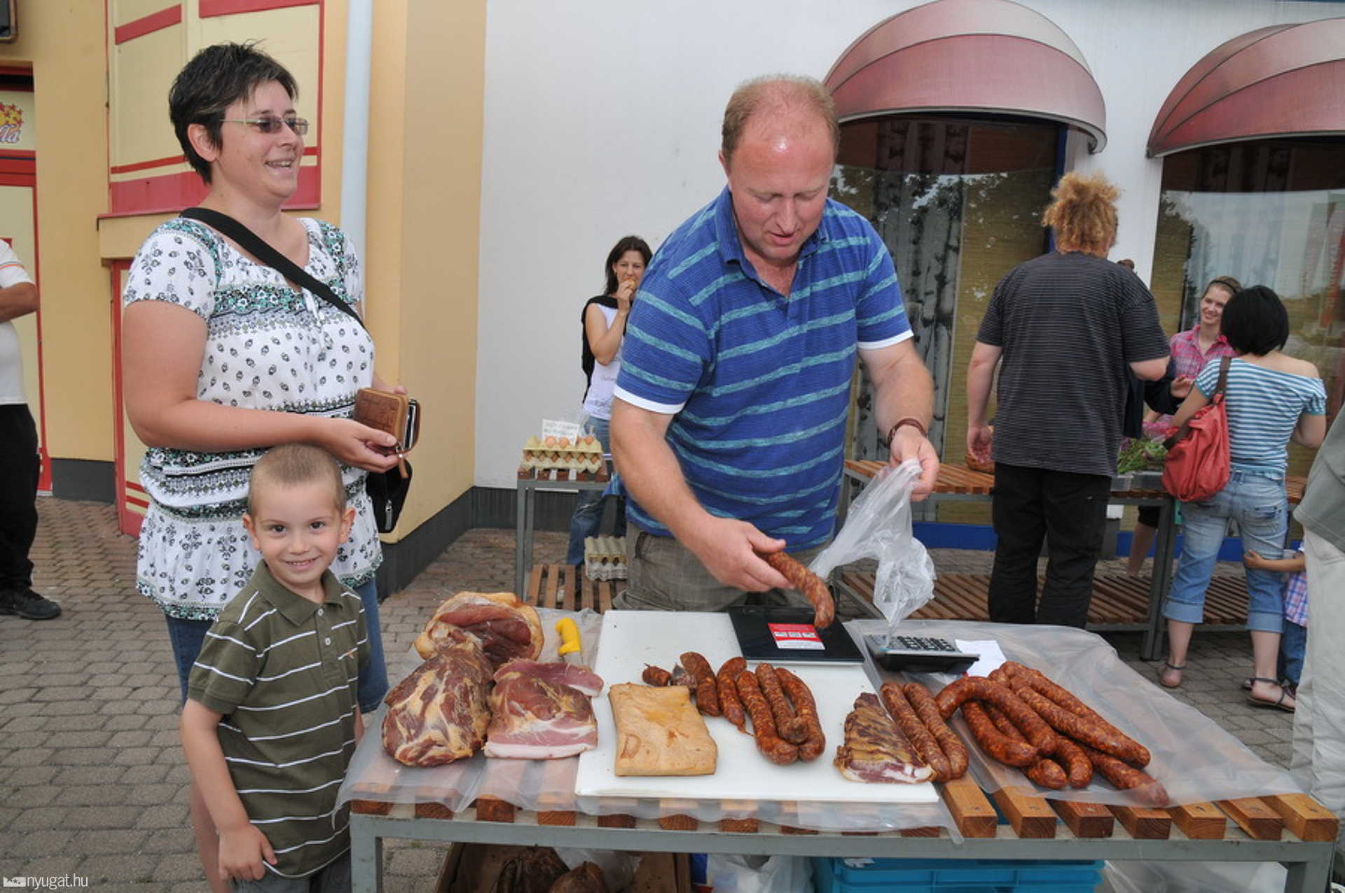 Falusi piac Szombathelyen 