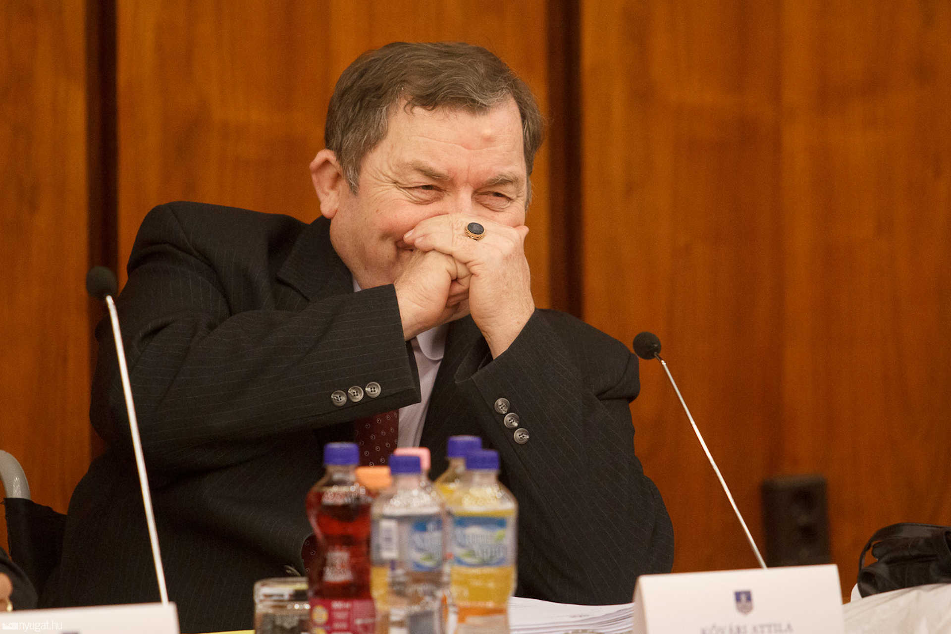 Kővári Attila alig bírja visszafojtani