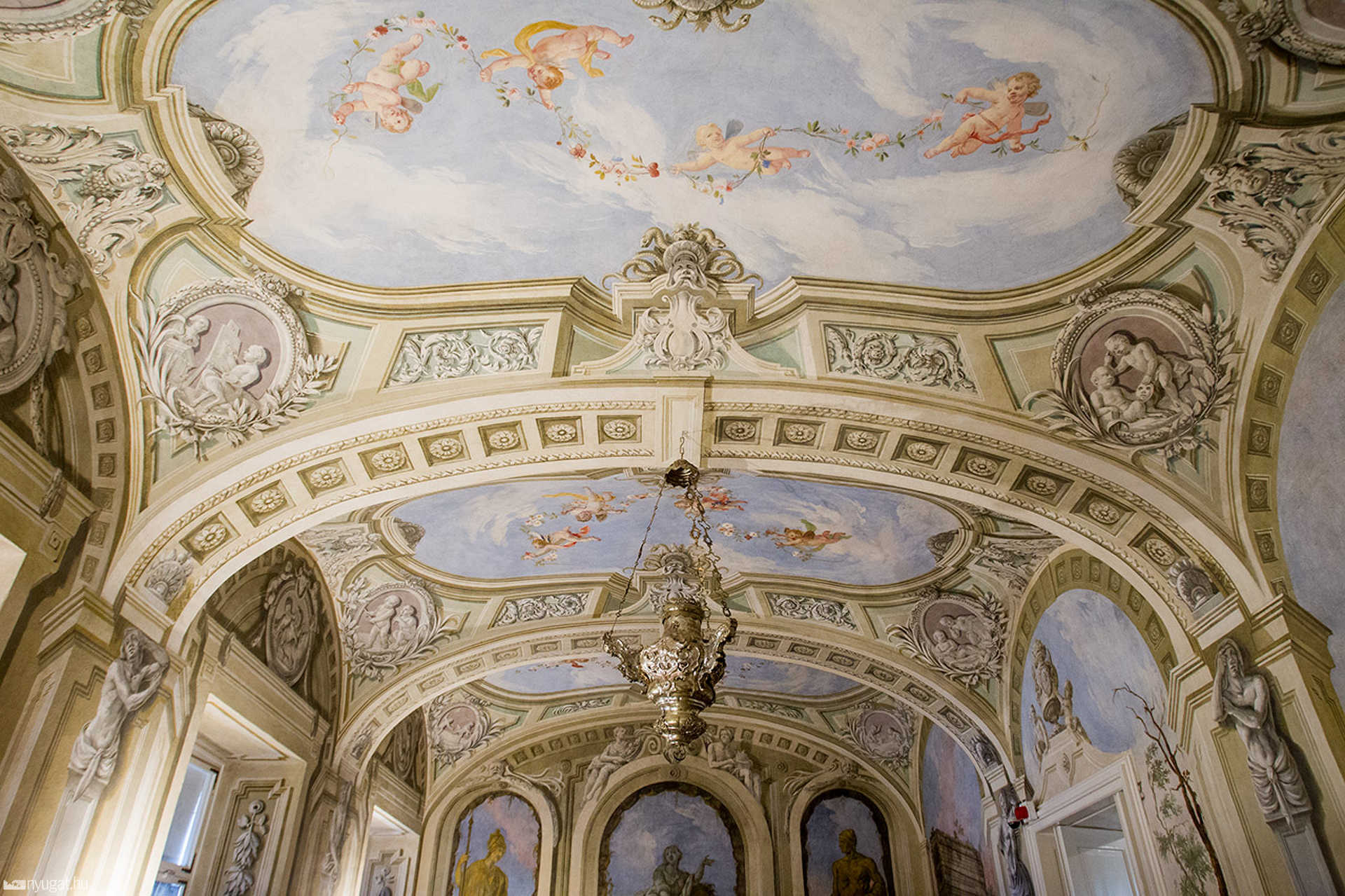 Sala Terrena és a kincstár
