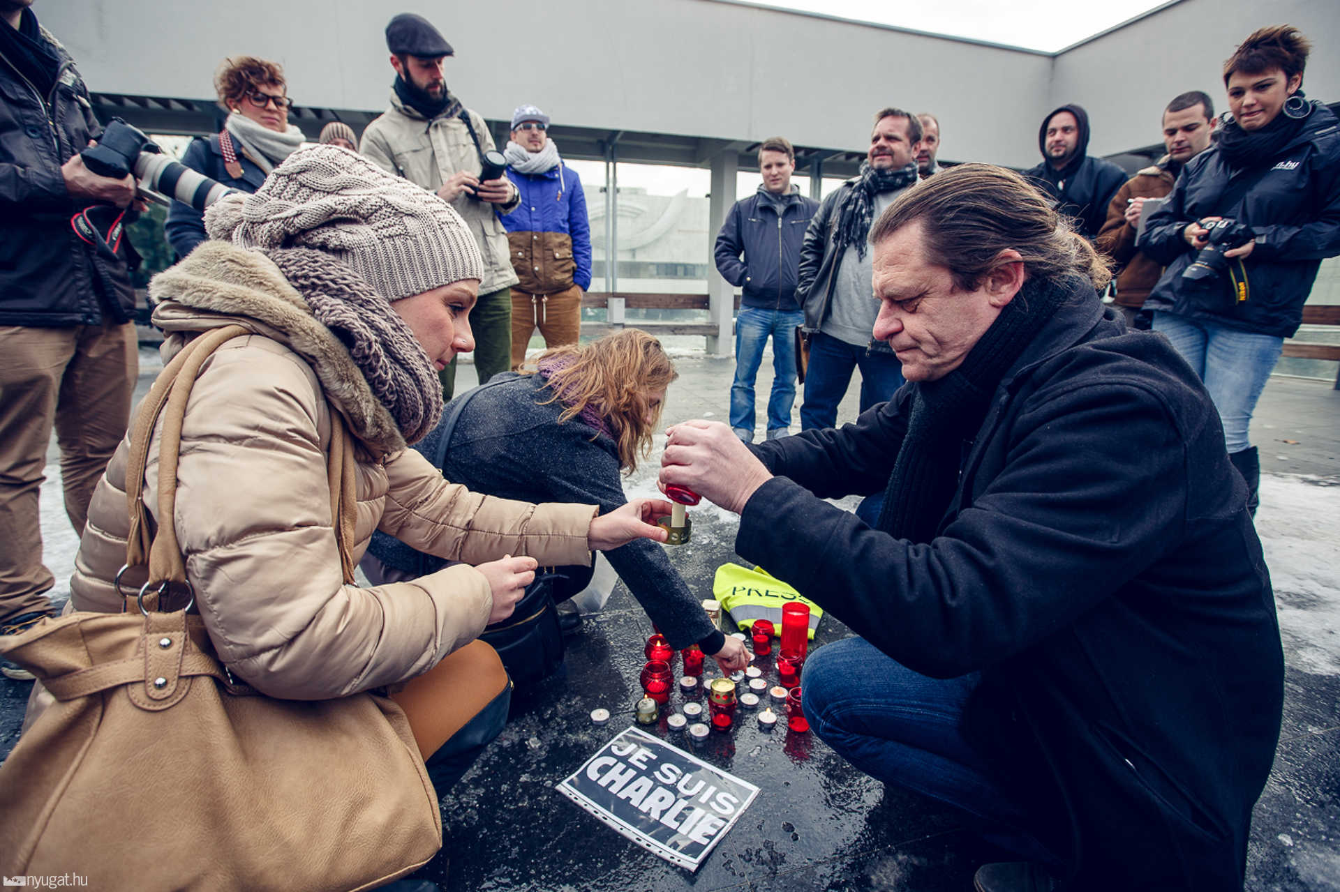 Je suis Charlie - megemlékeztett a vasi média a párizsi vérengzés áldozatairól