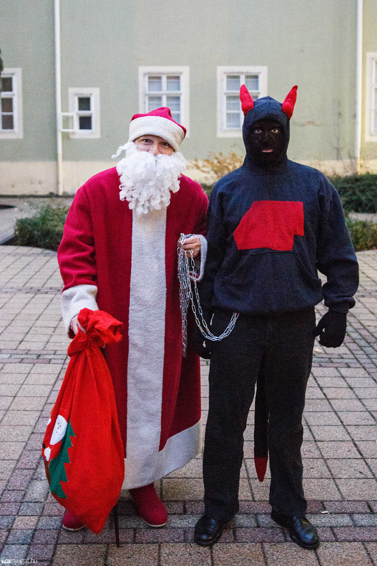 Mikulás a Megyeházán