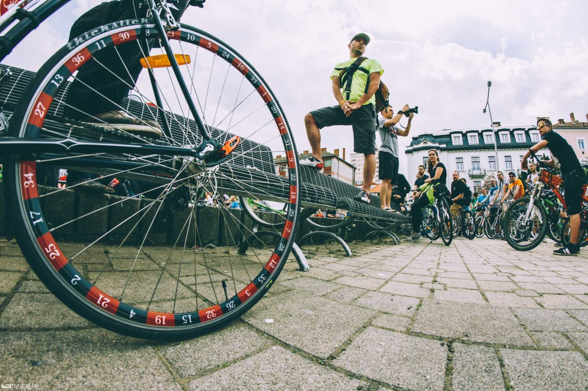 Critical Mass 2015 tavasz