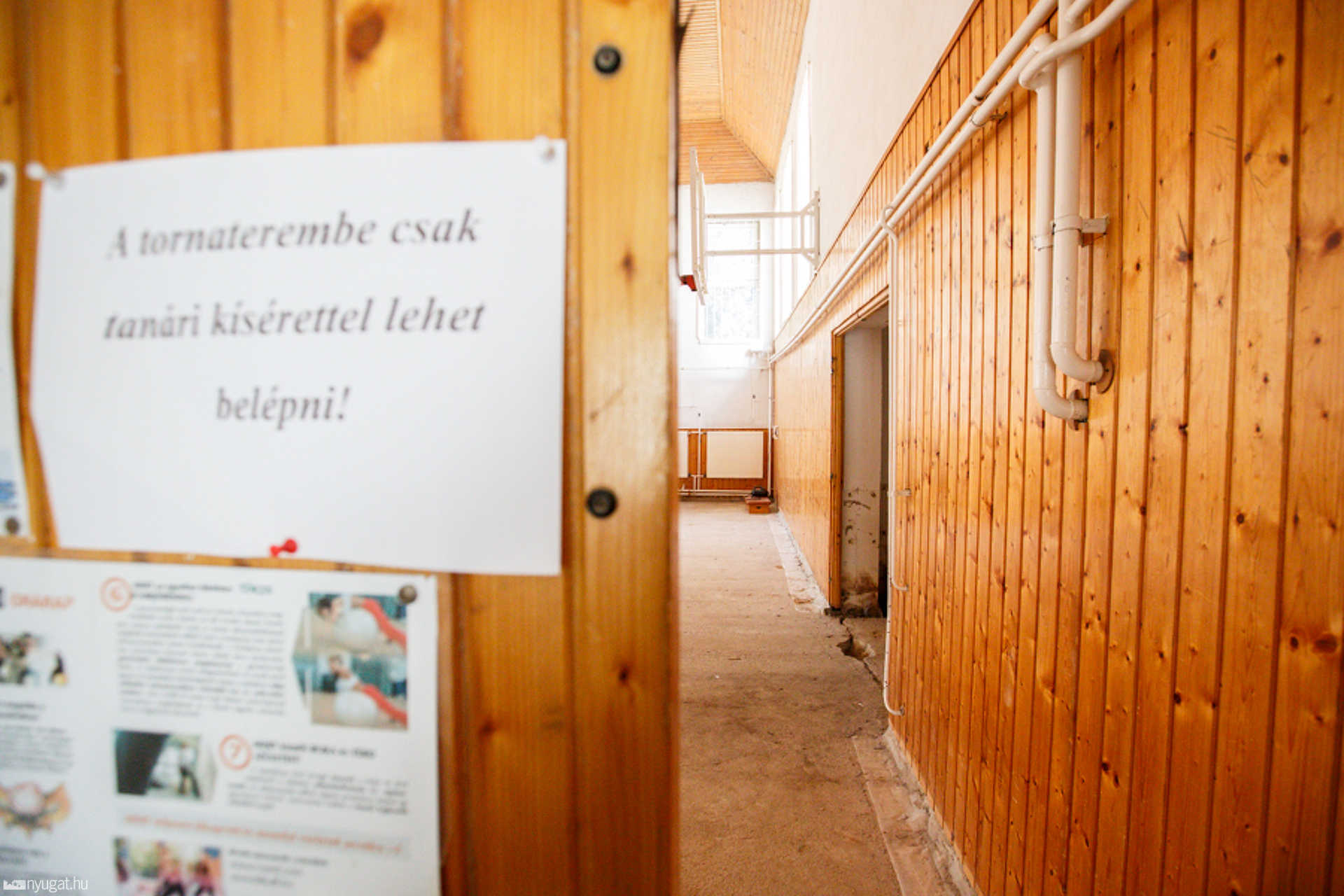 Jáki iskola tornaterme