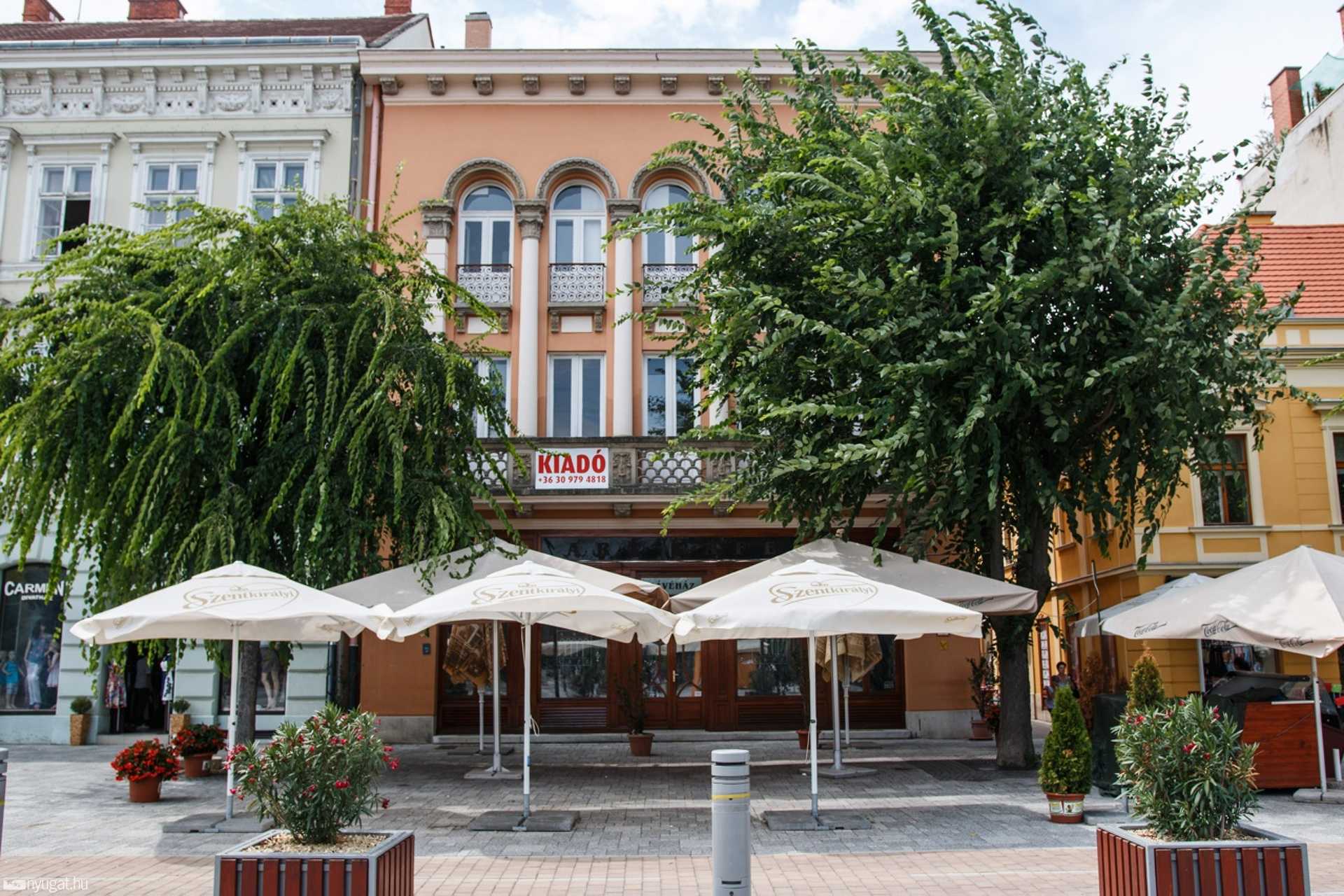 Art Café