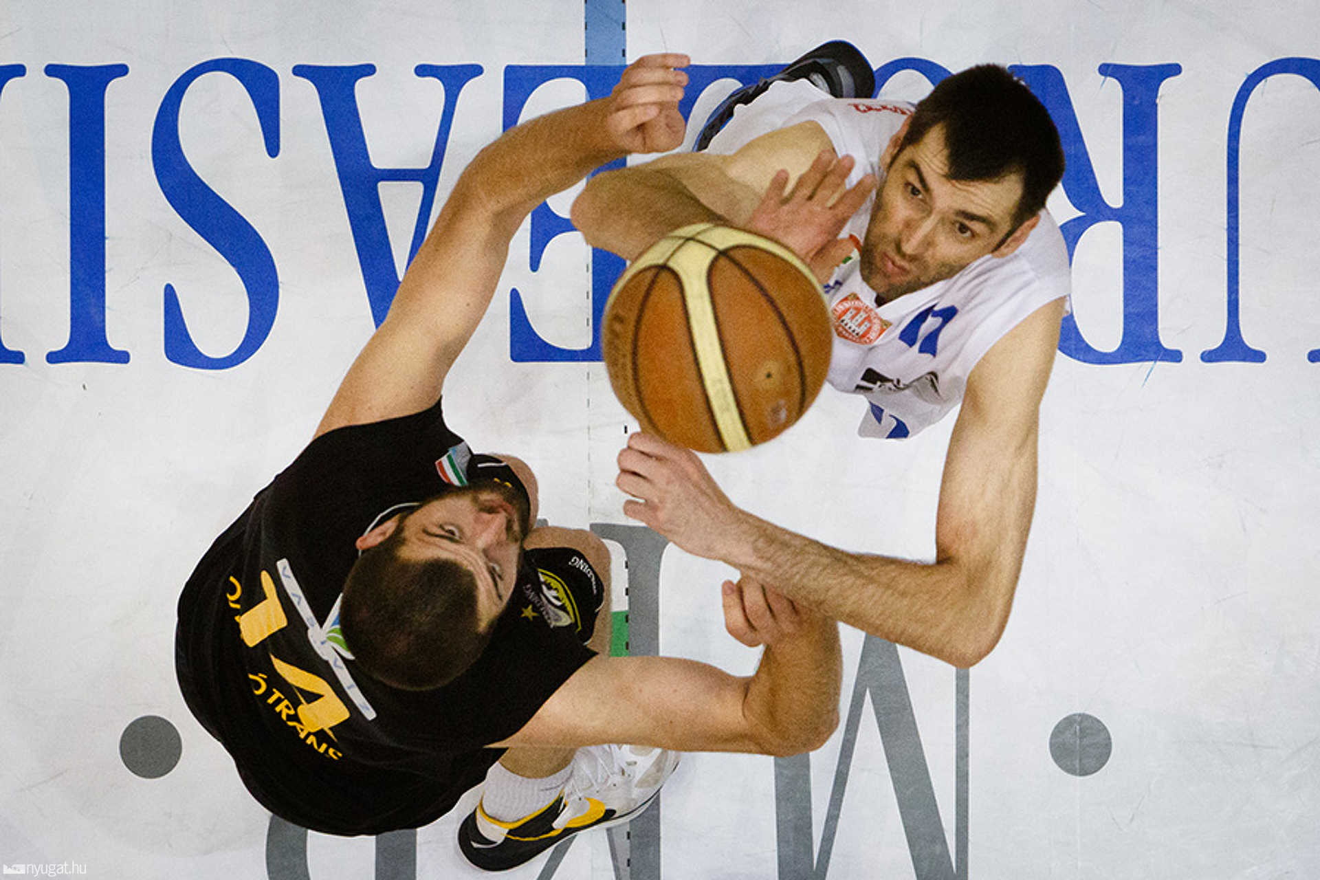Soproni KC - SZOVA-Trend Optika KC Szombathely NB I-es kosárlabda-mérkőzés