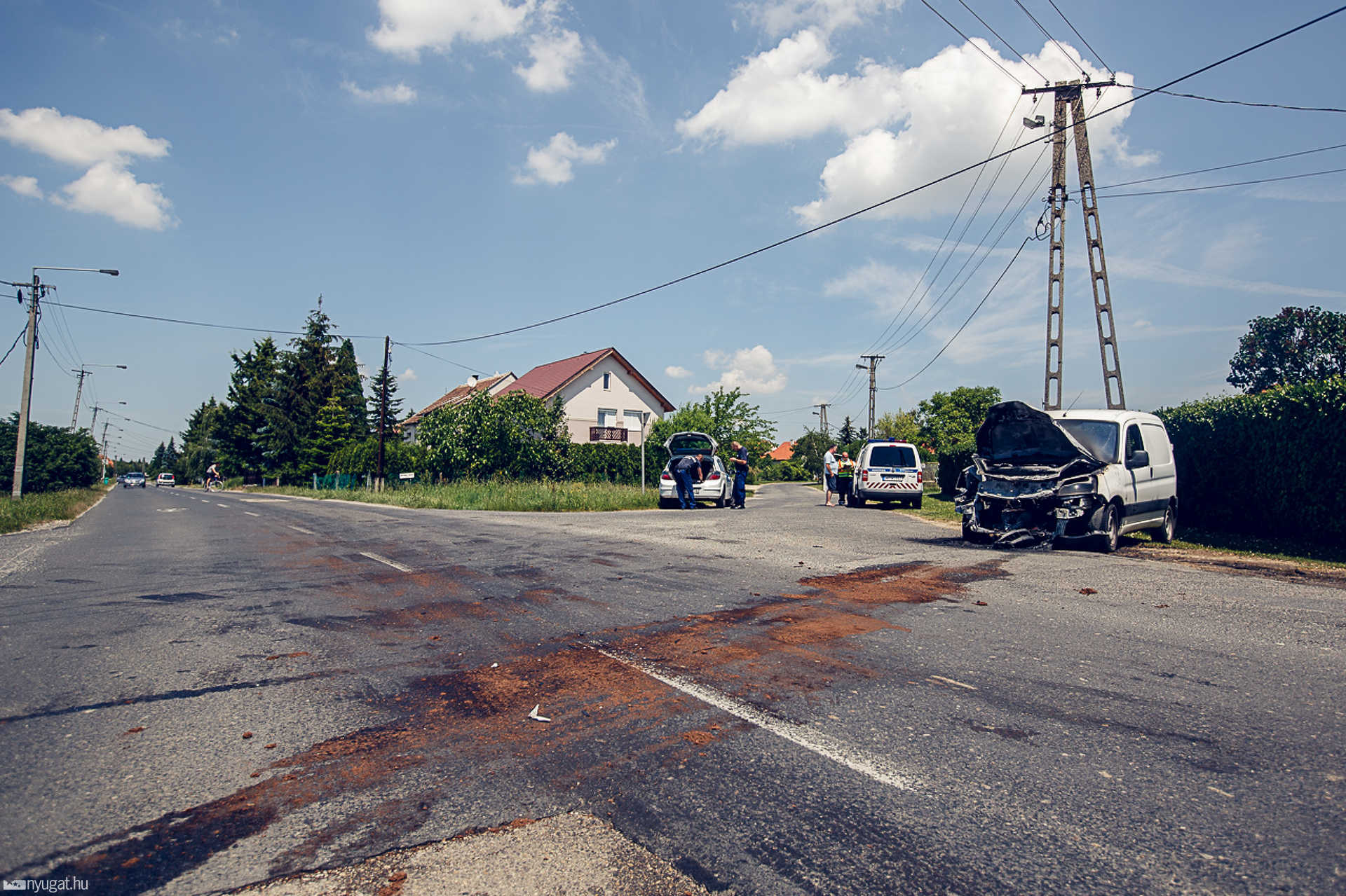 Kiégett egy Citroen Berlingo Szombathelyen