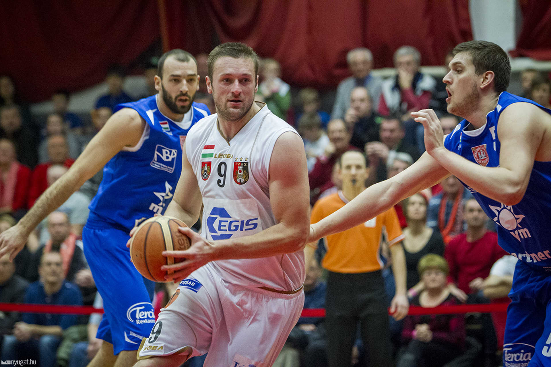 EGIS Körmend - Sopron KC