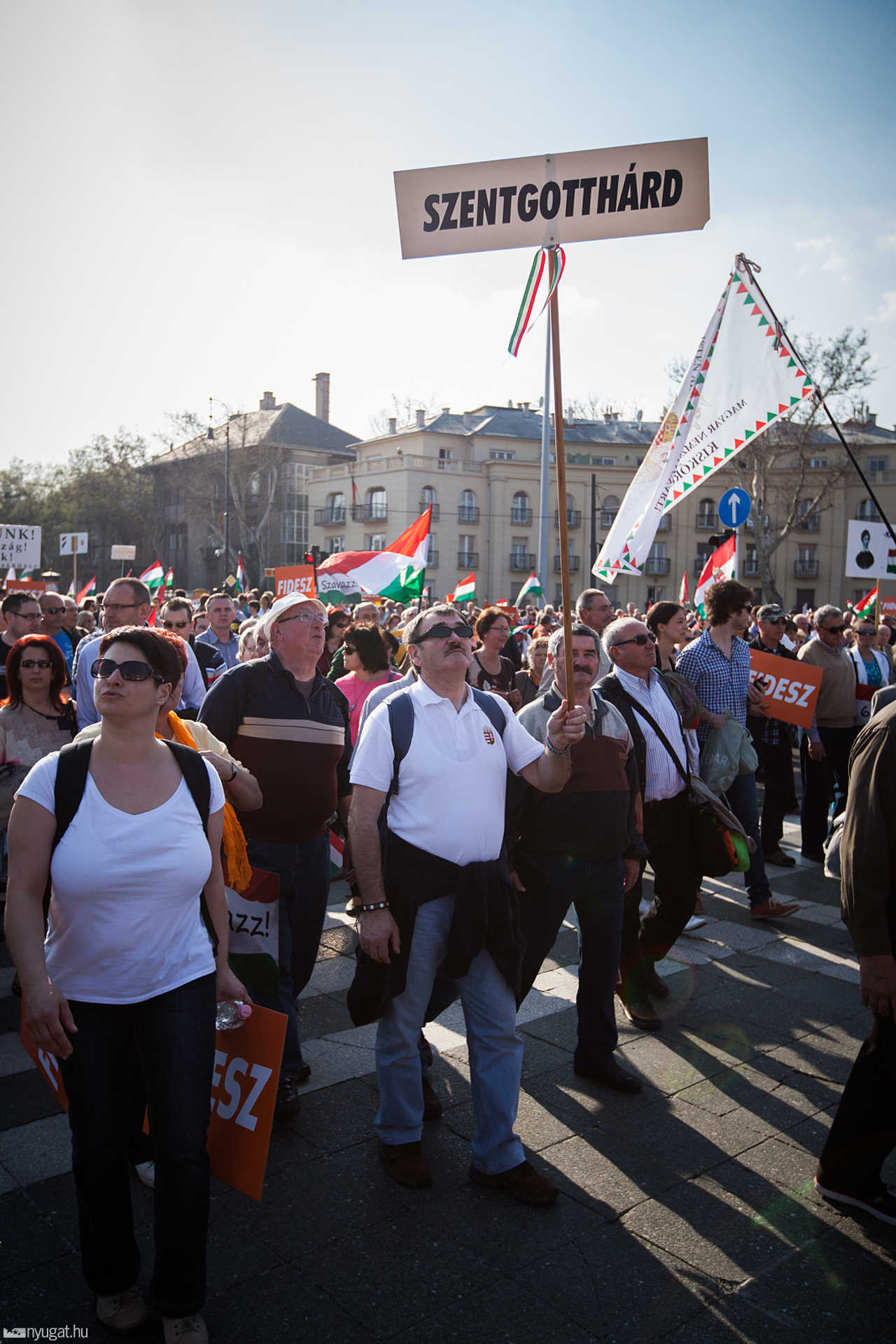Békemenet 2014