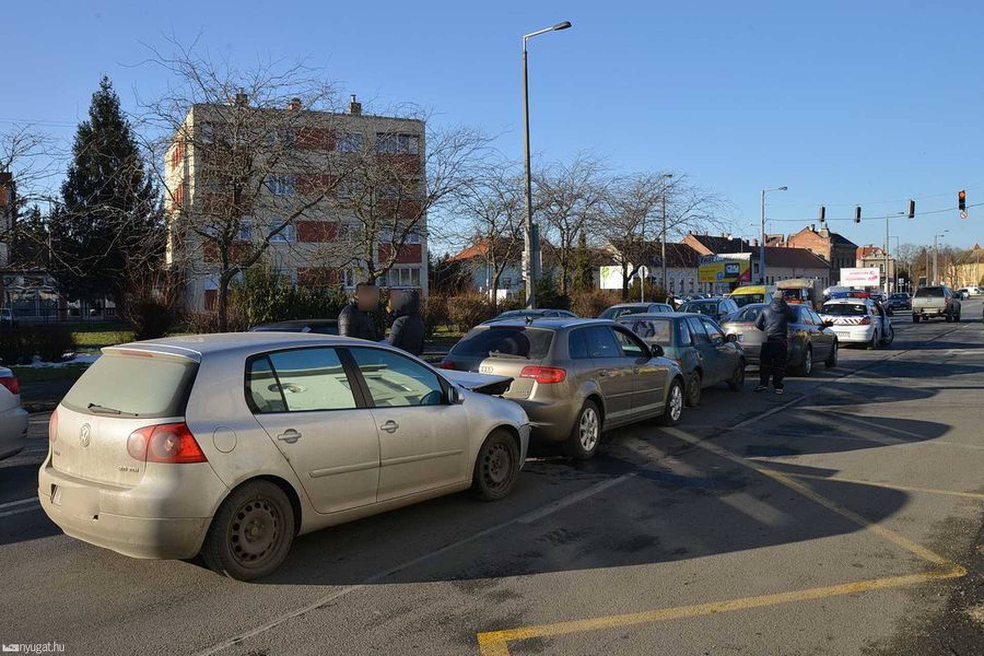 Koccanásos baleset Szombathelyen