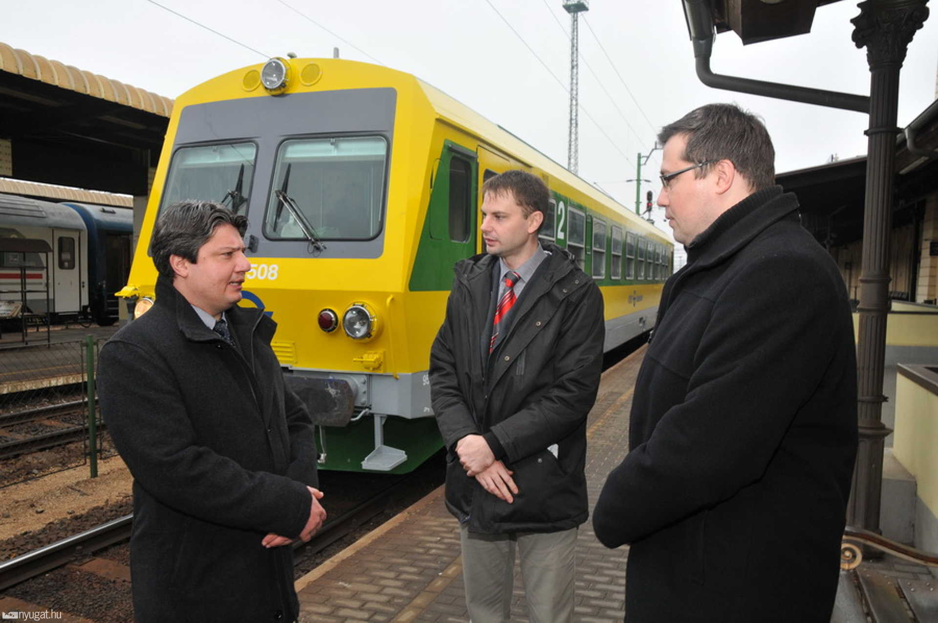 Jenbacher 5047-es motorvonatokra cserélte a BZ Piroskákat a GYSEV Vas megyében