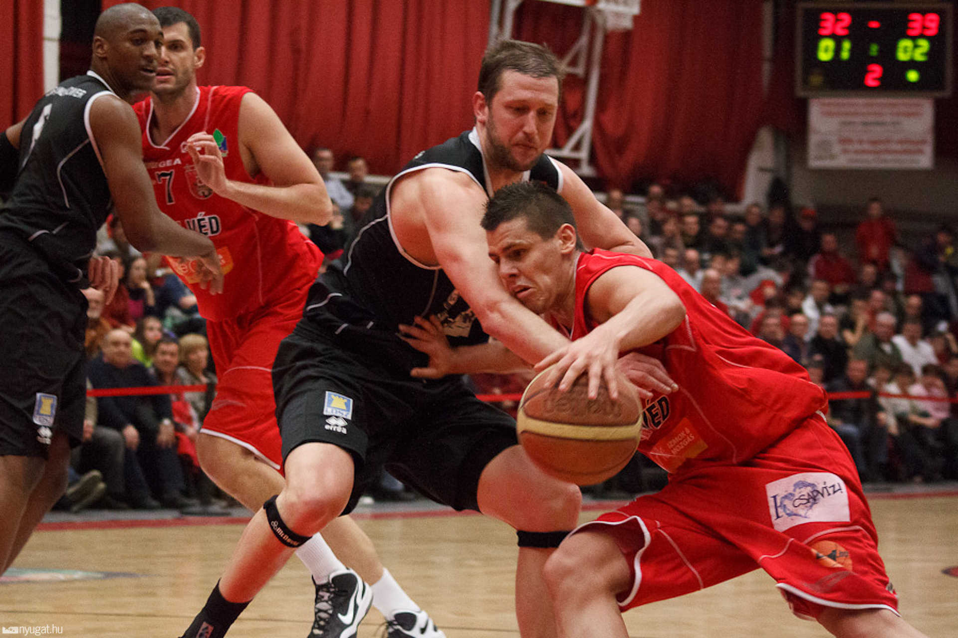 Lami-Véd Körmend - Pécsi-VSK PANNONPOWER 89-78