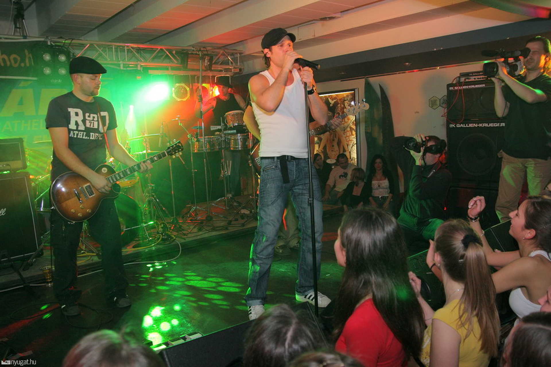 Ocho Macho lemezbemutató koncert