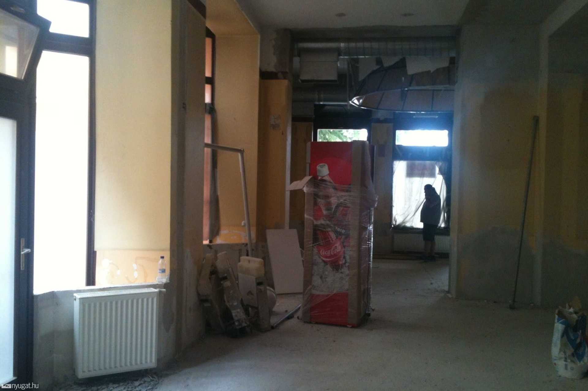 Felújítják az Art Cafét