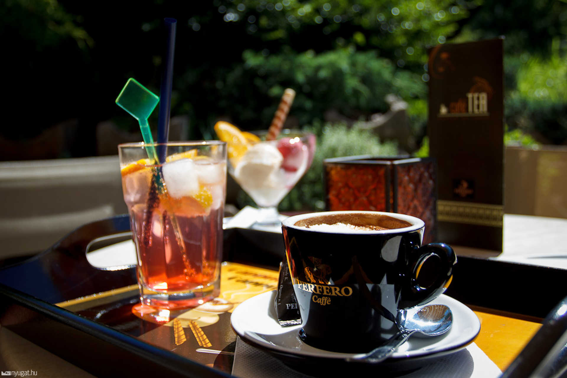 Cafe Tea