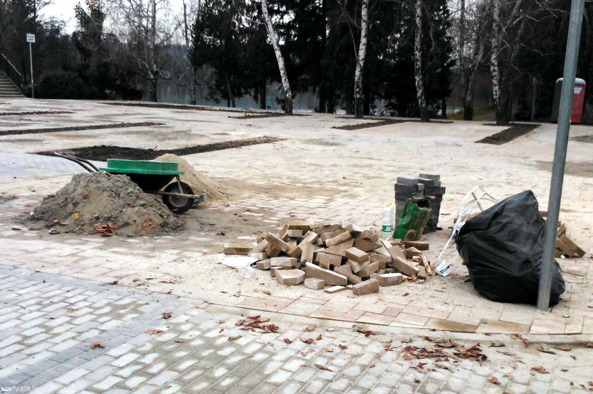 Csónakázótó