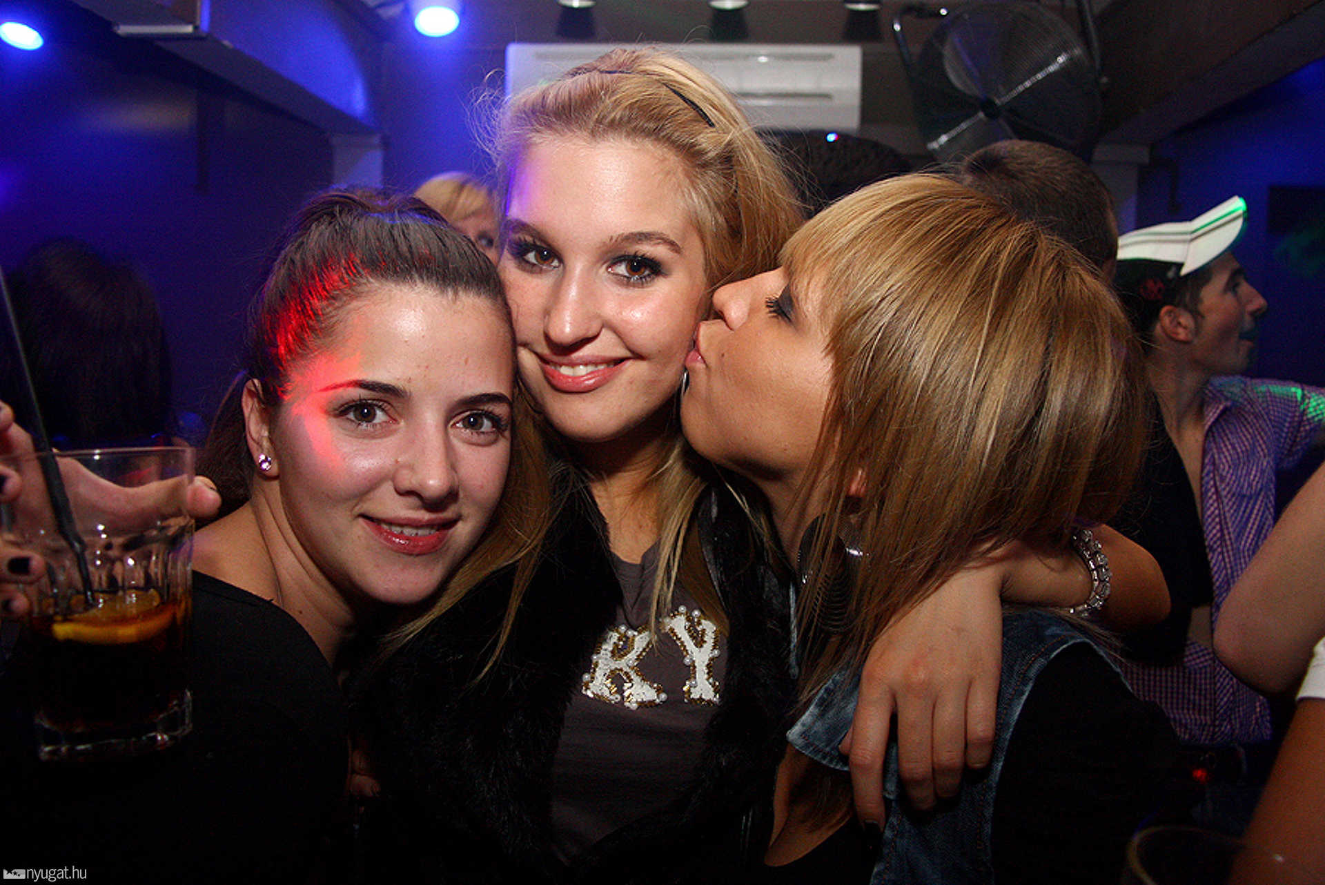 Retro Party Dj Shepherddel az aClubban