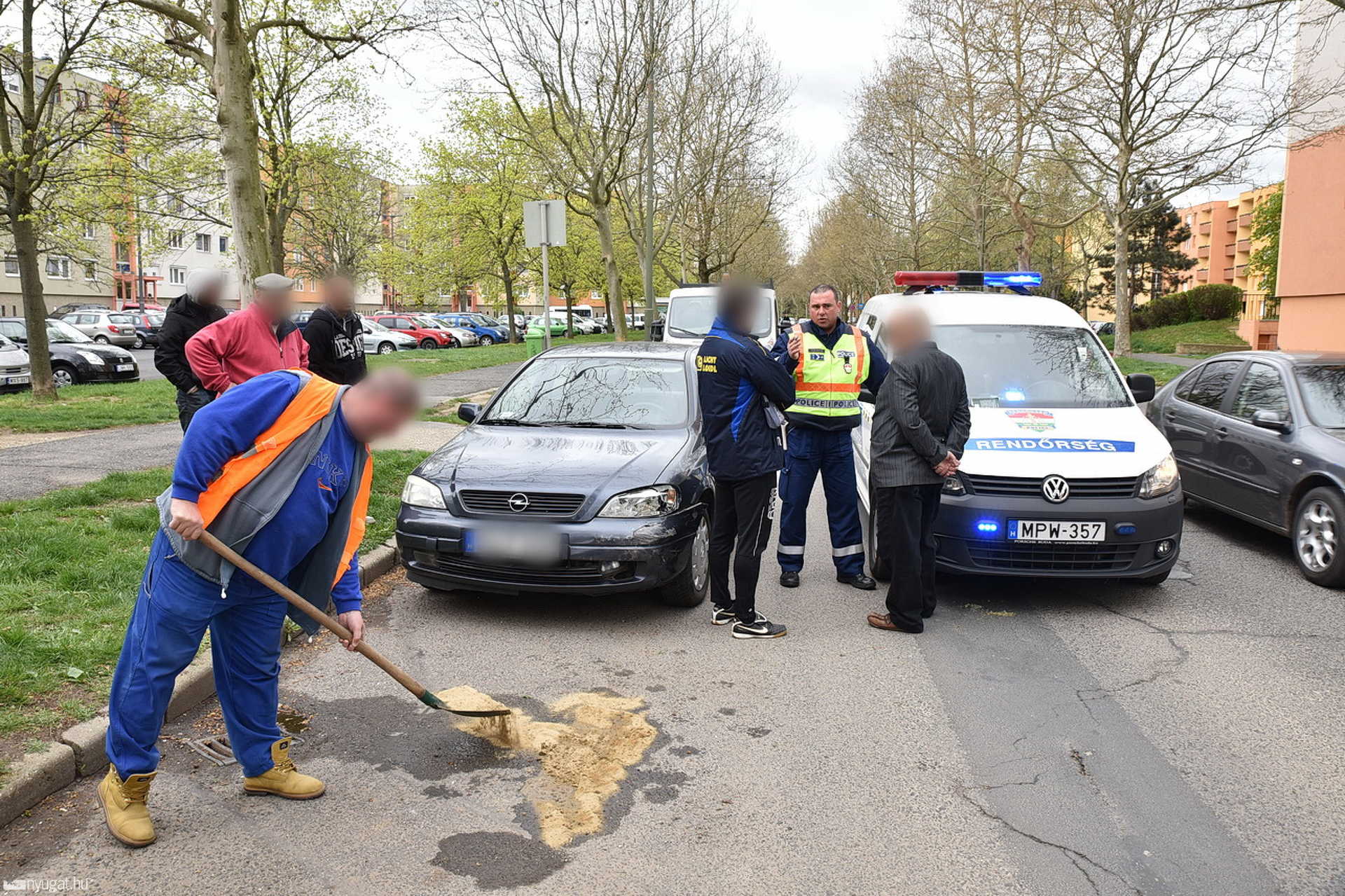 Elszakadt vontatókötél miatt ütközött egy Skoda Szombathelyen 