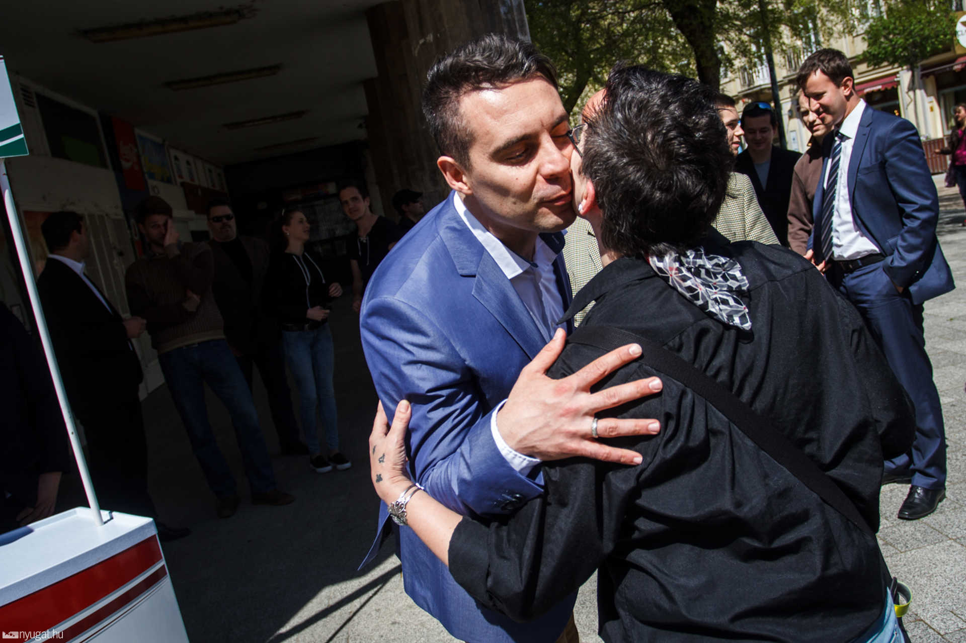 Vona Gábor és Dúró Dóra a Fő téren
