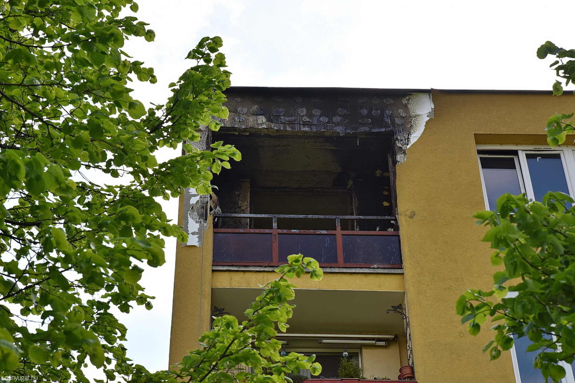 Lakástűz a Károly Róbert utcában