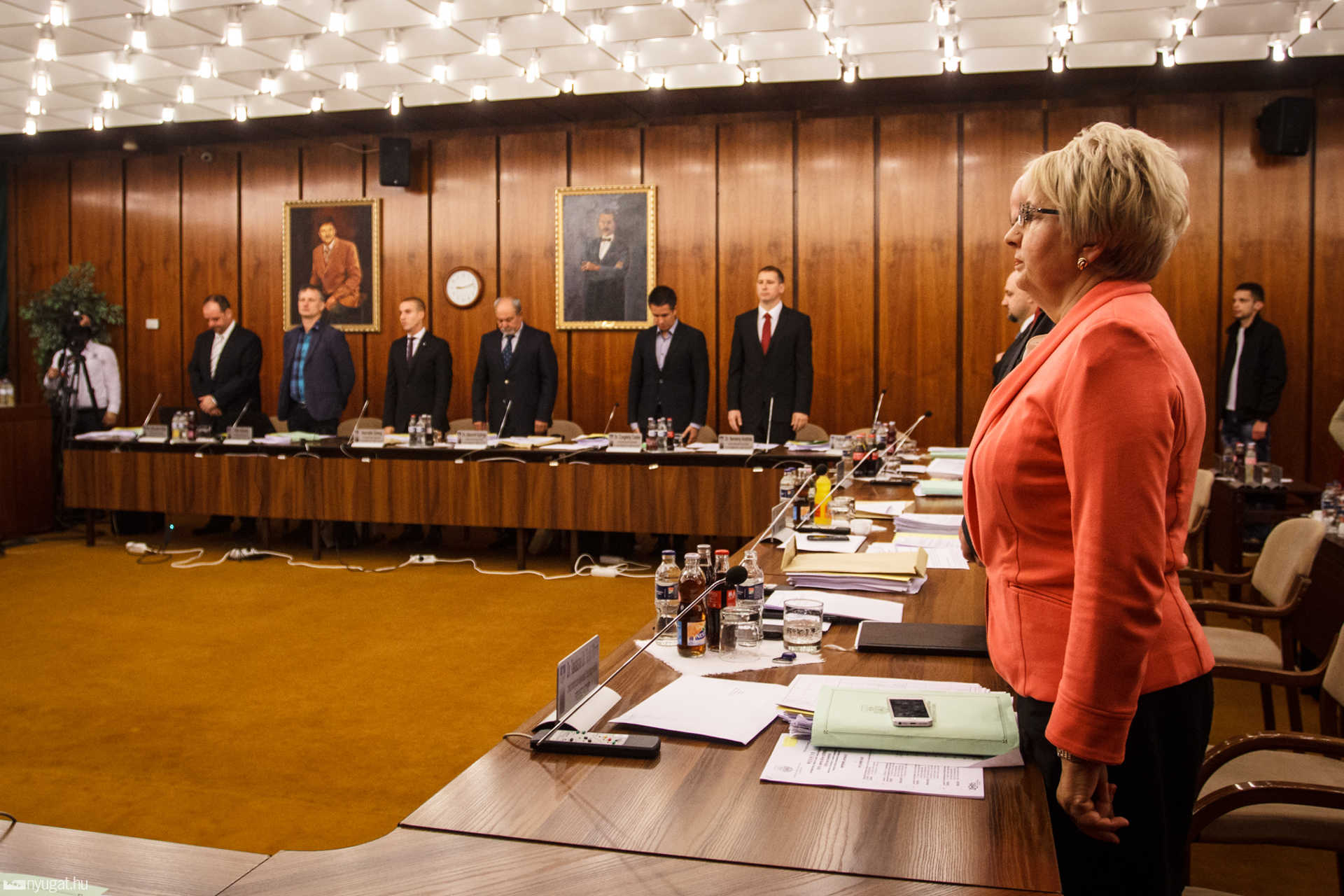 Áprilisi közgyűlés, délelőtt