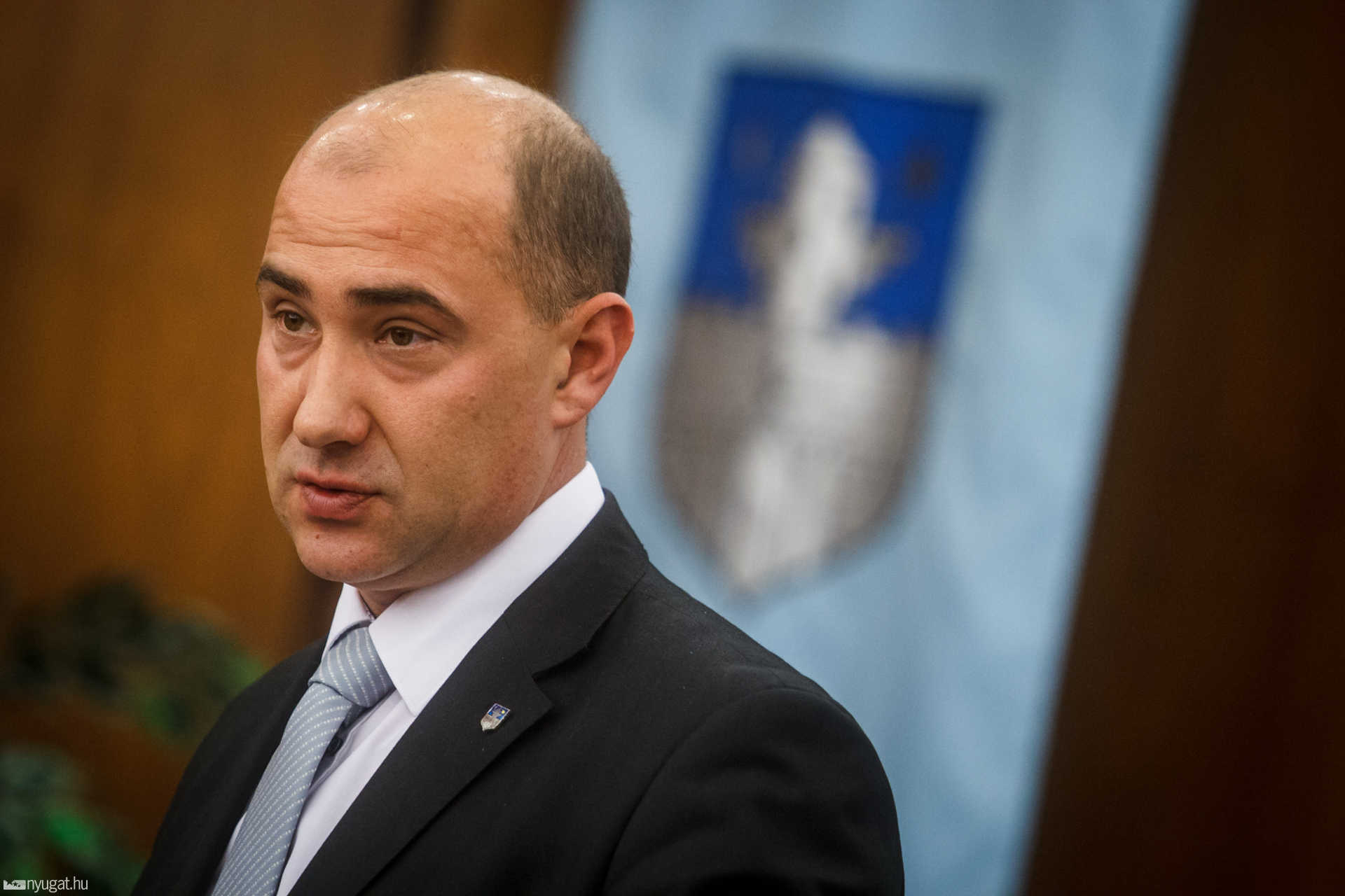 Áprilisi közgyűlés, délelőtt