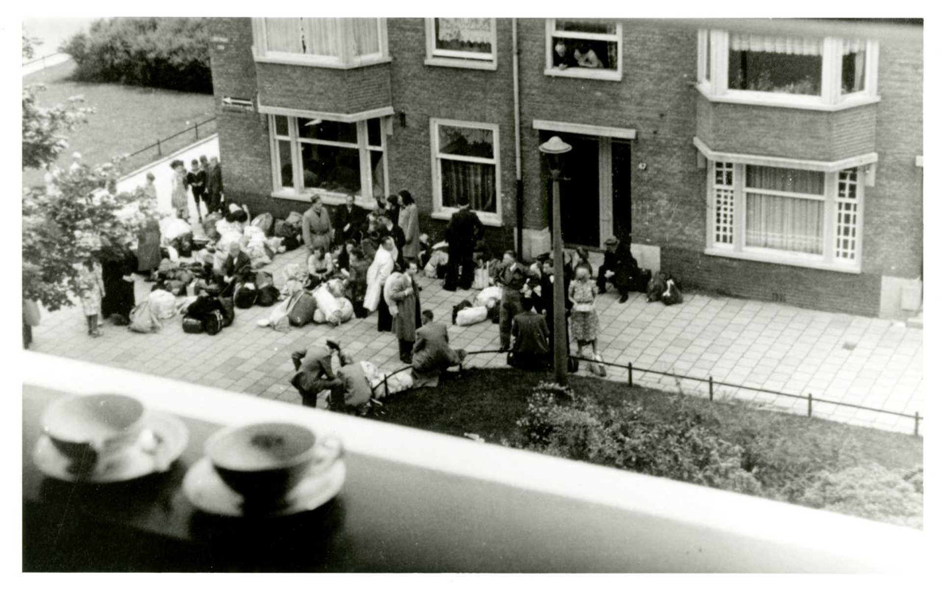 Amszterdami zsidók deportálása 1943