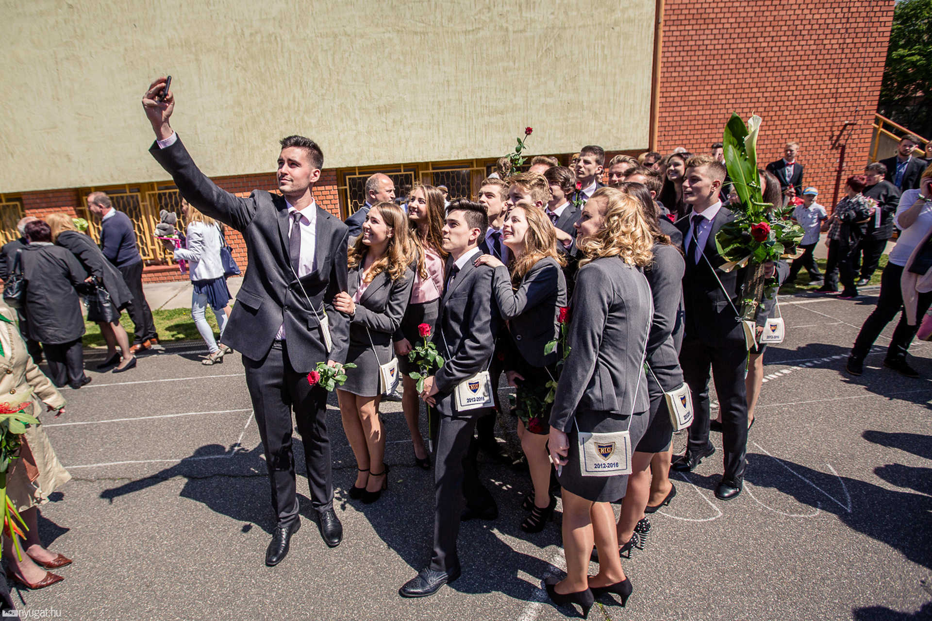 Ballagás a Nagy Lajos Gimnáziumban