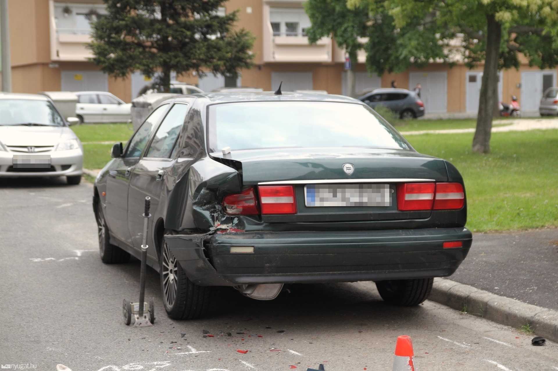 Összetört egy Lanciát, elhajtott a helyszínről