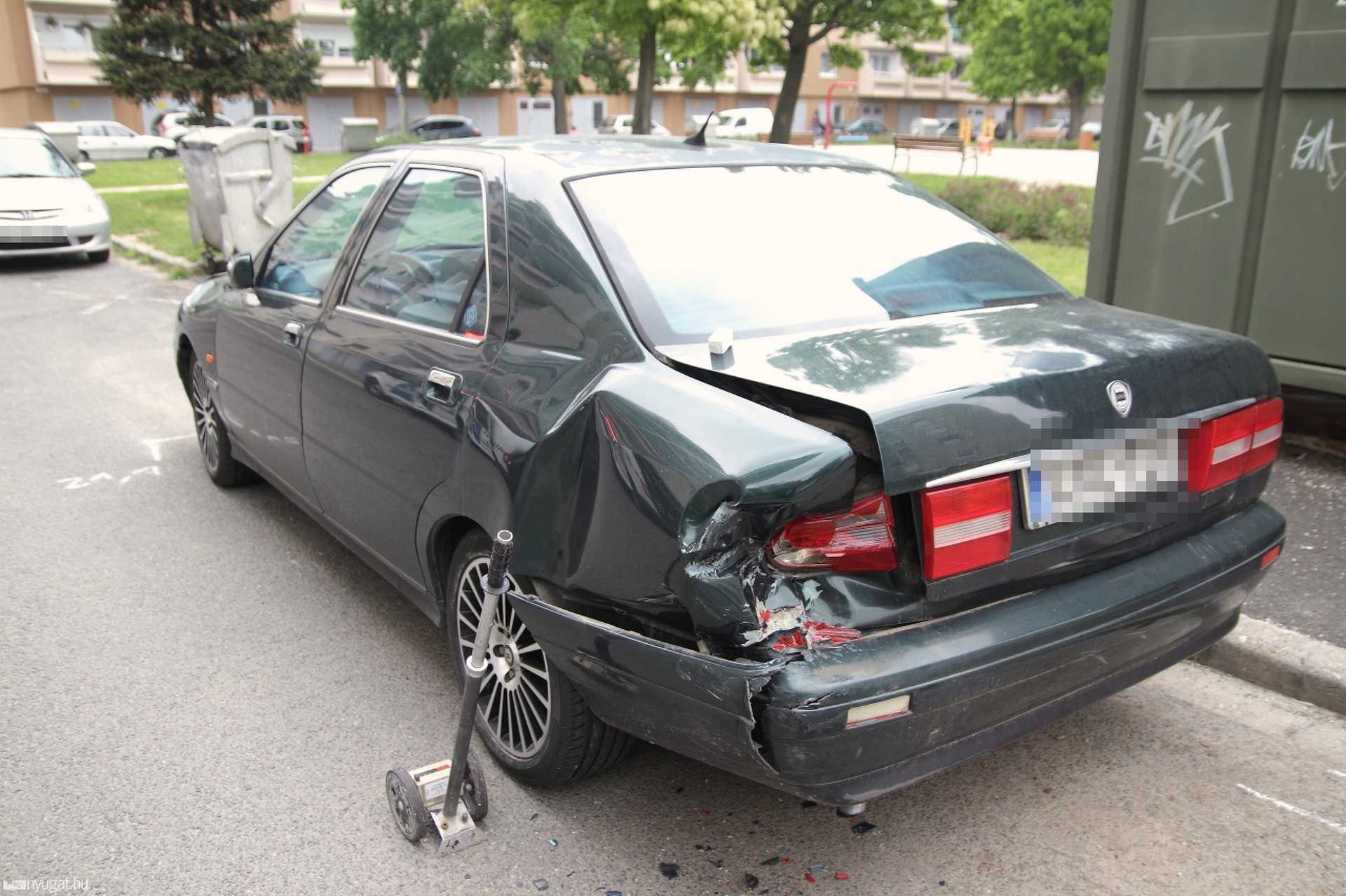 Összetört egy Lanciát, elhajtott a helyszínről