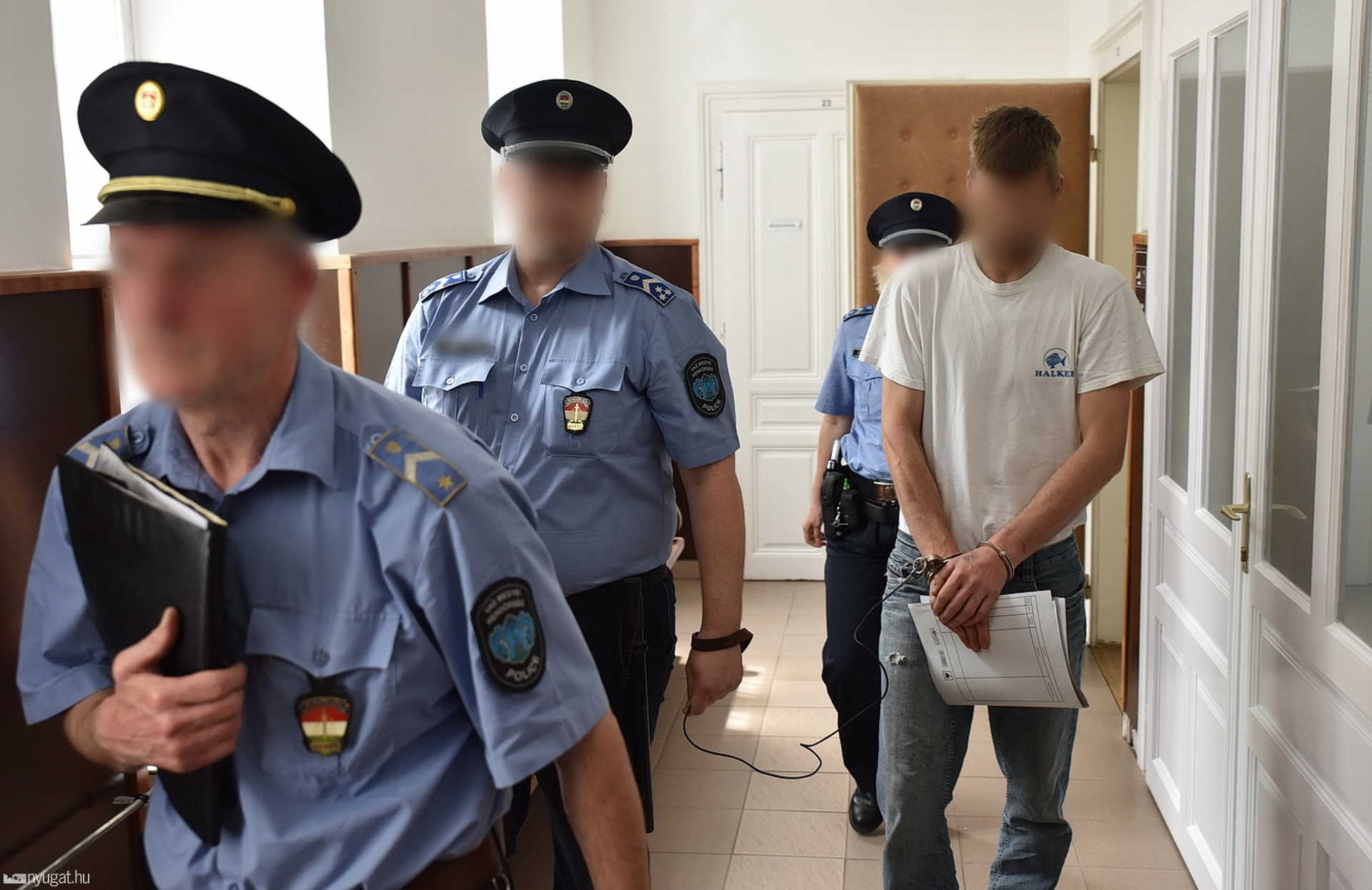Előzetesbe került a kalapácsos támadó Szombathelyen