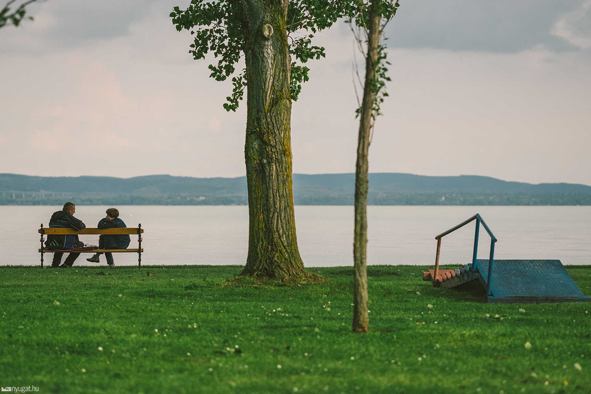 Ébredező Balaton