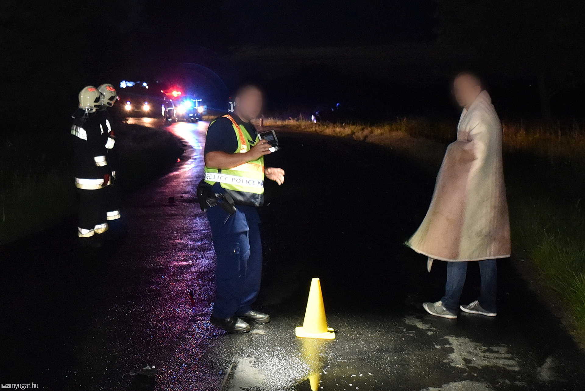 Ittas sofőr okozott balesetet Vasszécseny közelében - árokba borult a vétlen autója