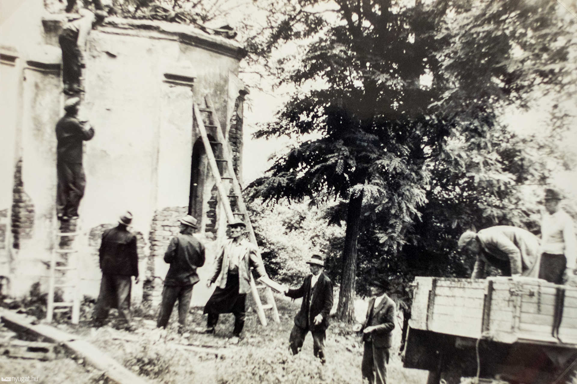 Szentkúti kápolna - Vát