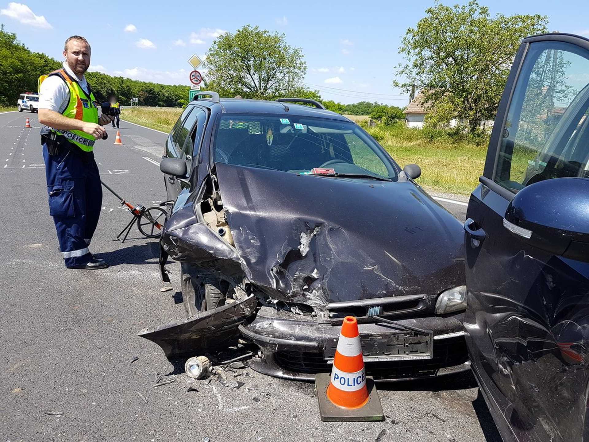 Baleset Jánosházánál a 8-ason 