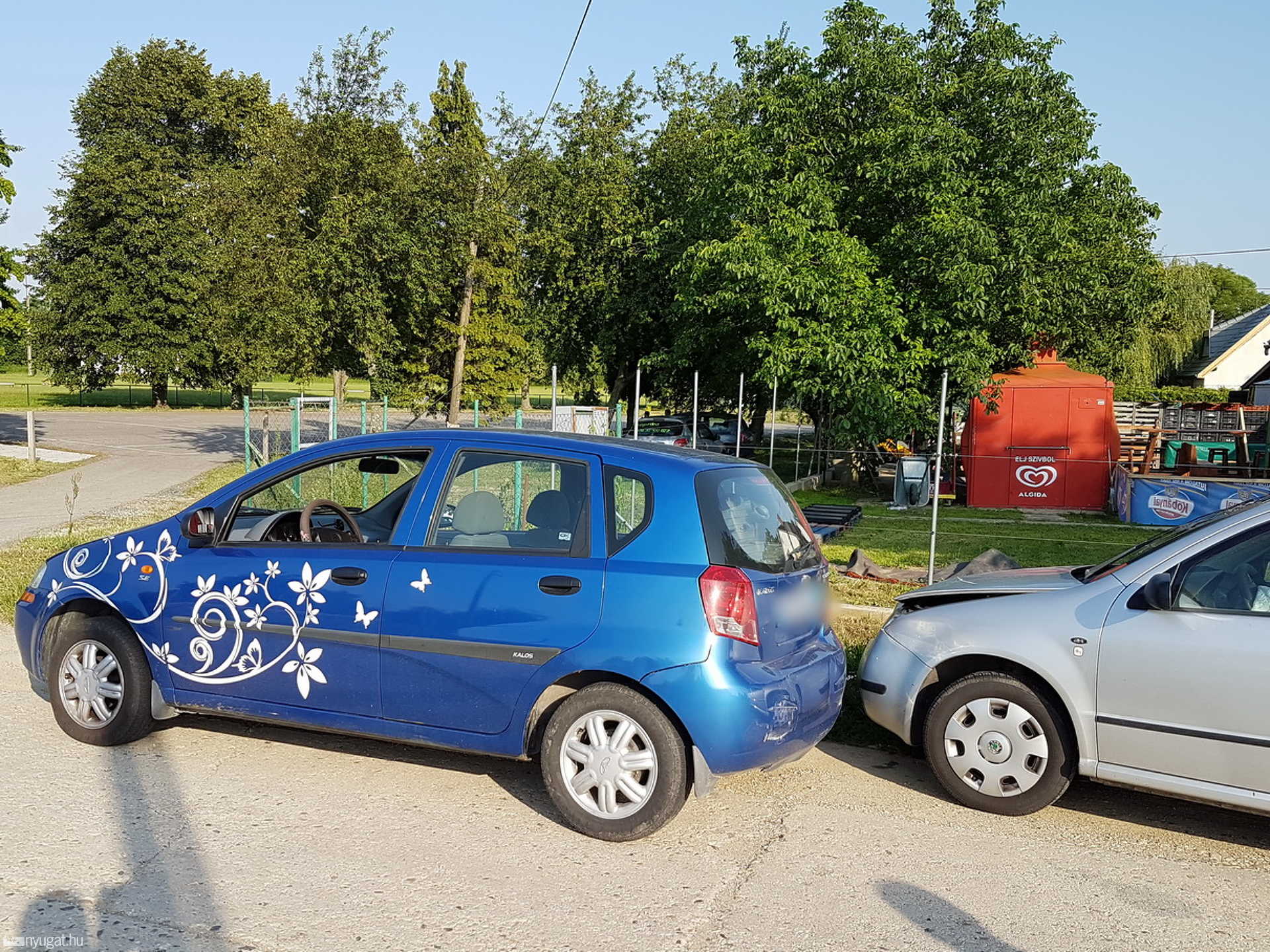 Ráfutásos baleset Gyöngyösfalunál