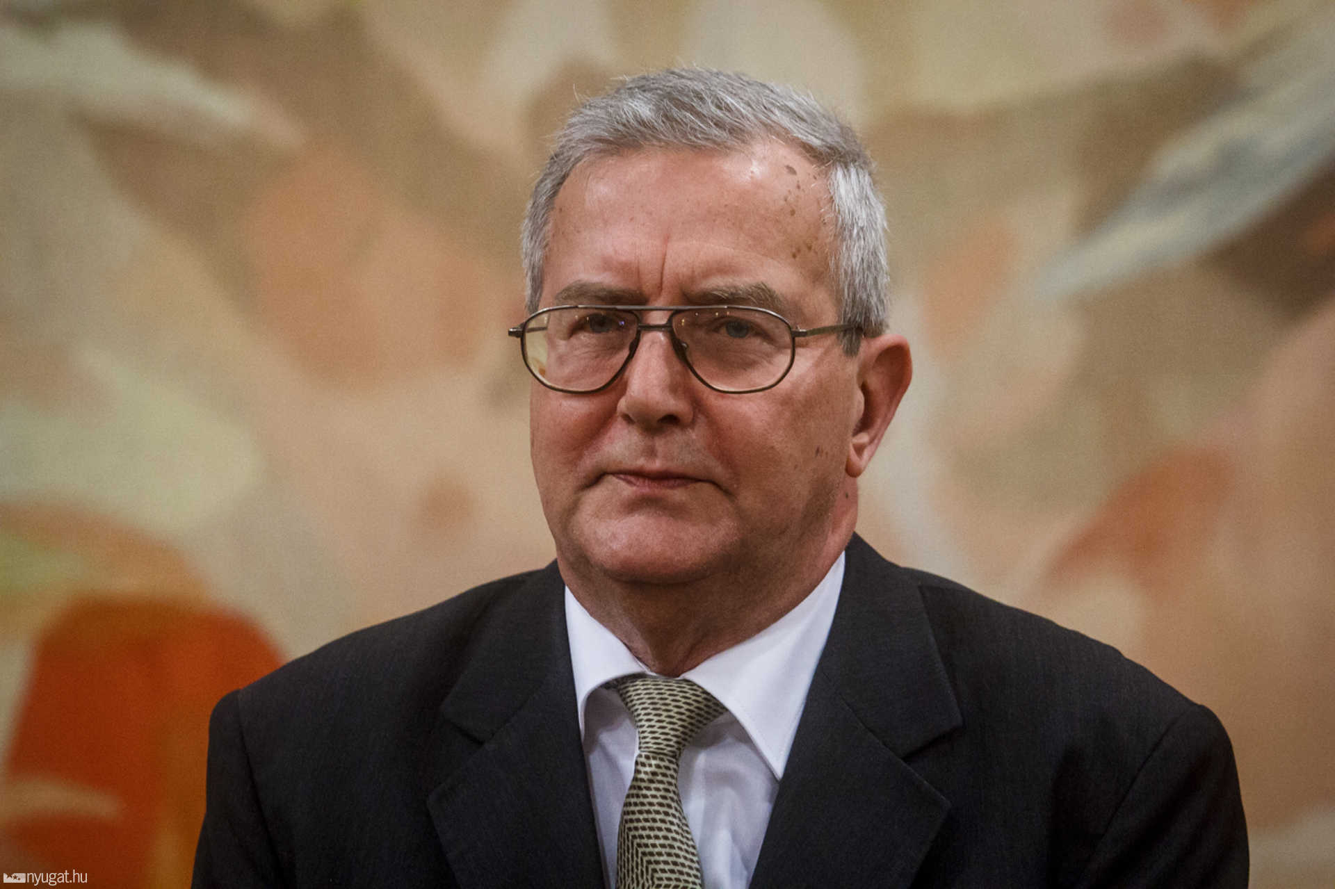 Dr. Masát Péter