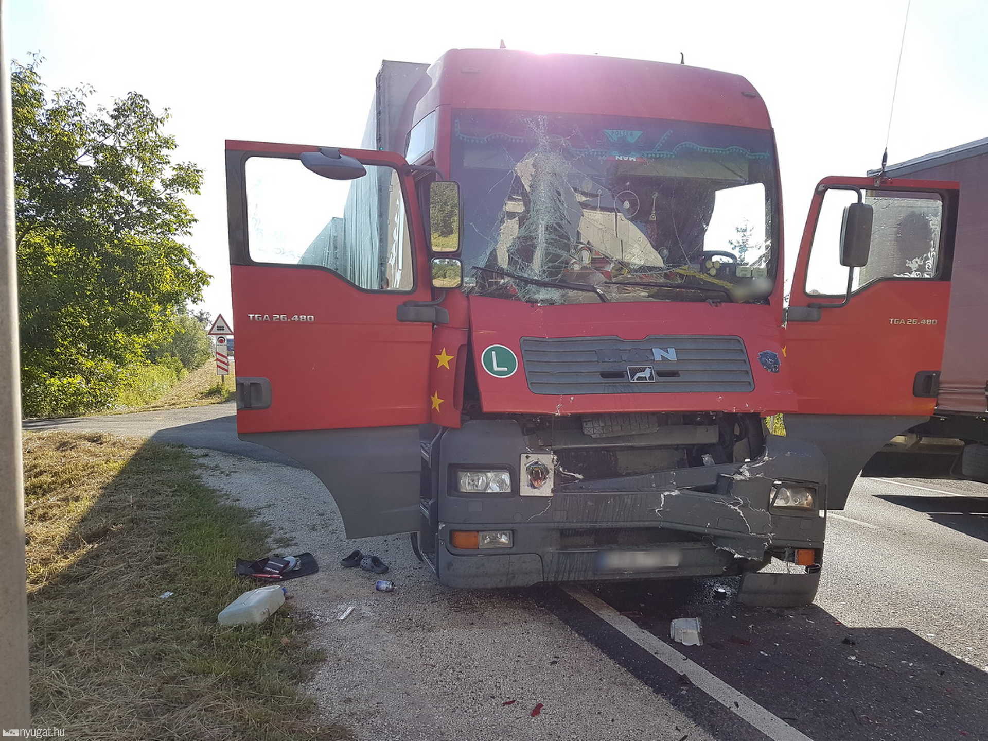 Három kamion ütközött Szombathely határában