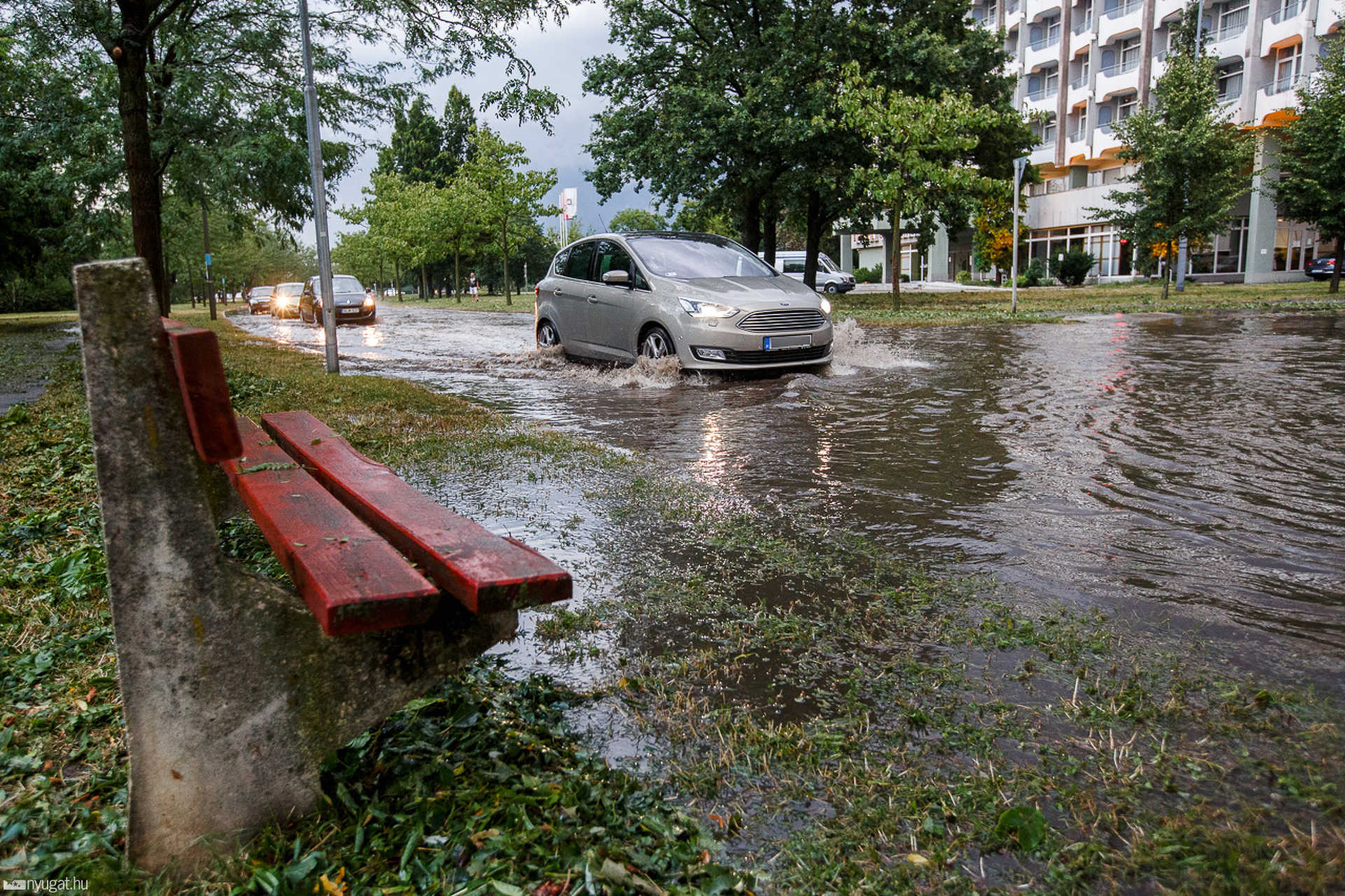 Így pusztított a vihar Szombathelyen