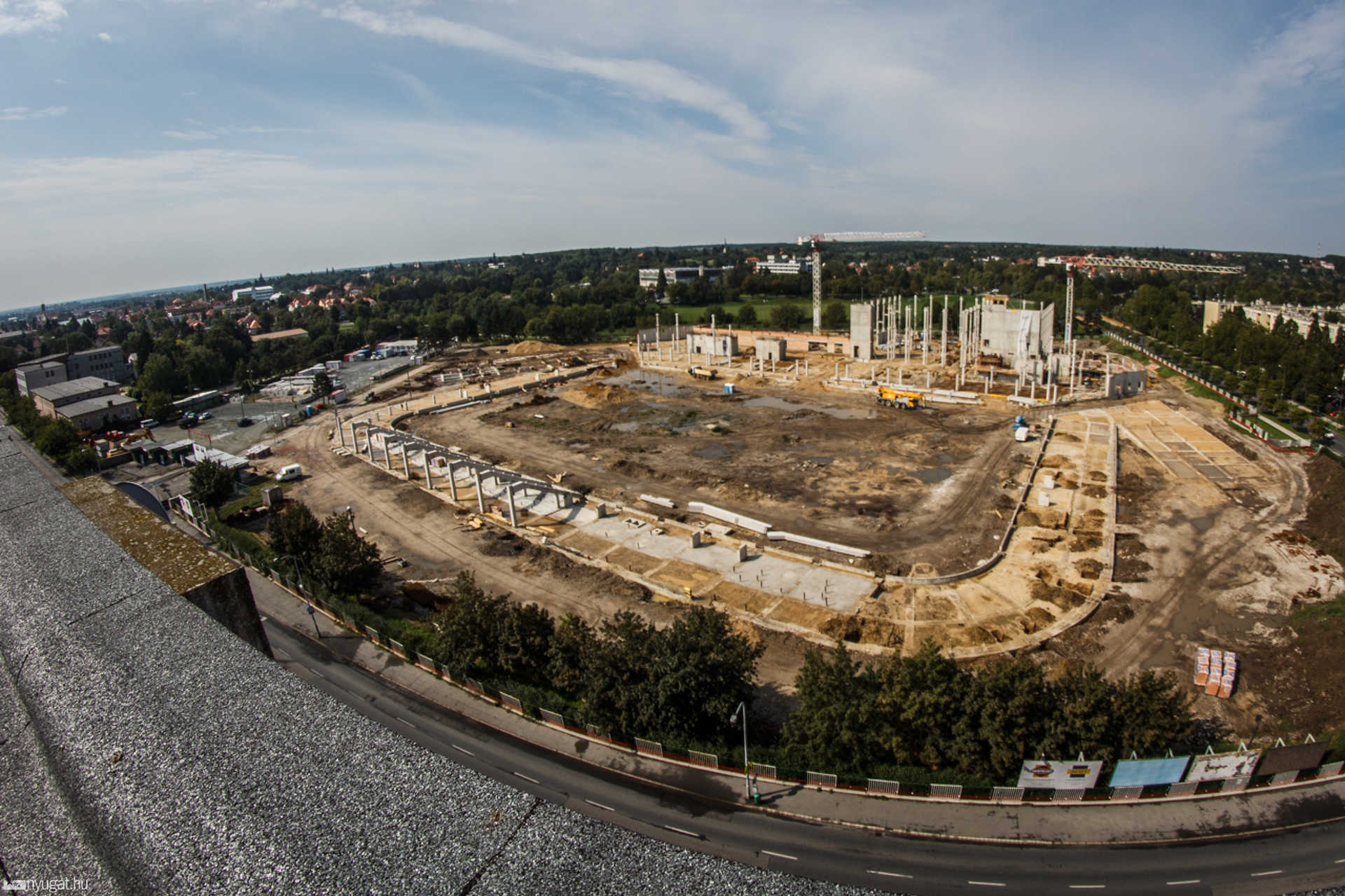 Az épülő Haladás stadion