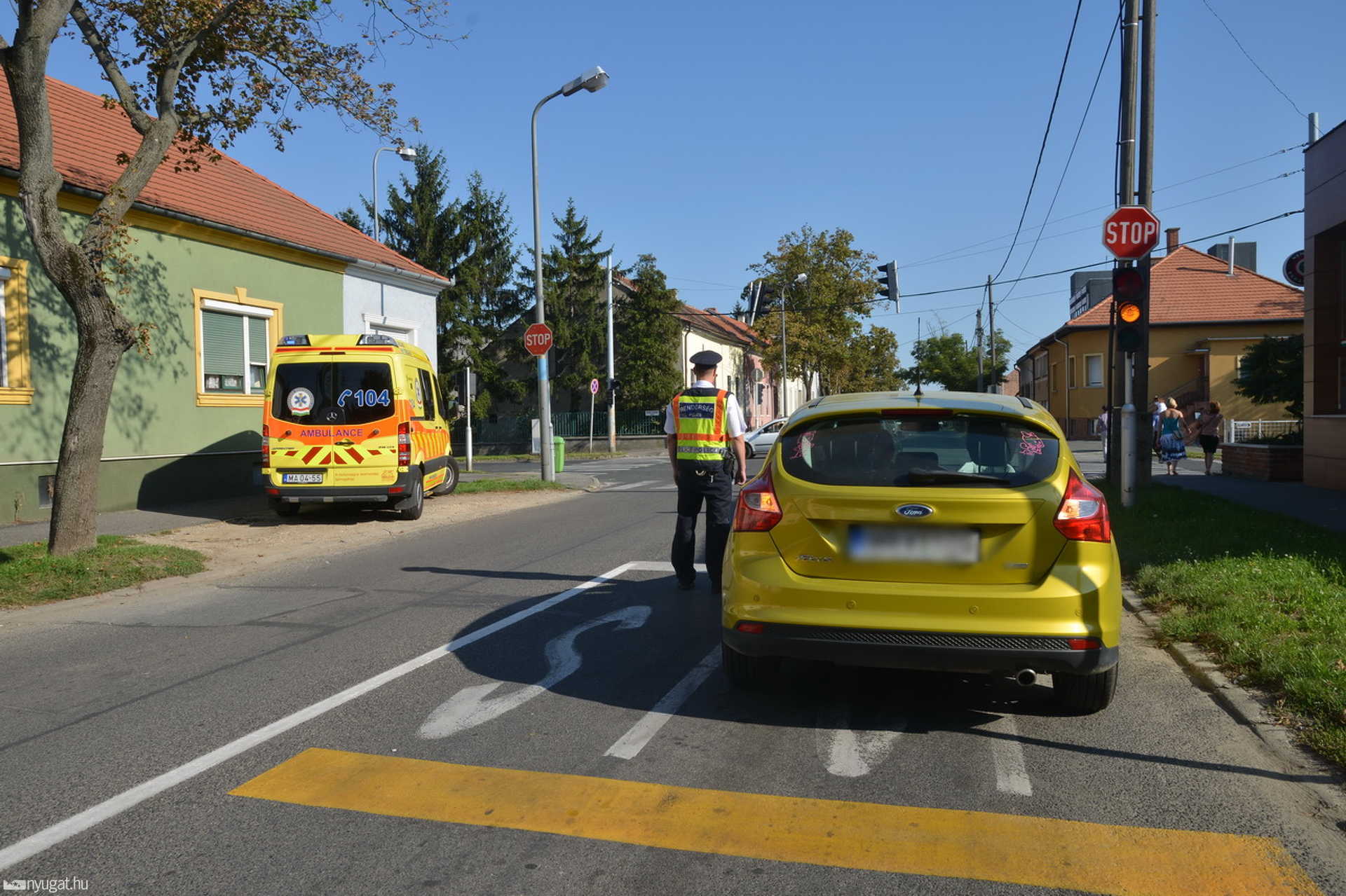 Kereszteződésbe csúszott egy motoros Szombathelyen