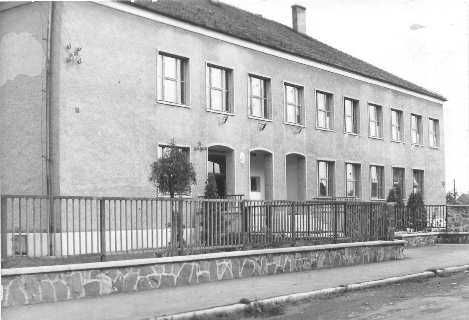 1960-ban, már kerítéssel