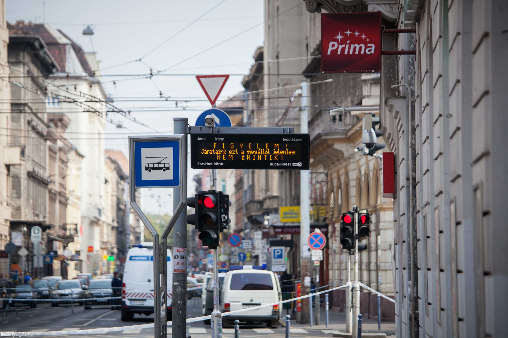 A budapesti robbantás helyszínén másnap, a Király utca és a Teréz körút környékén