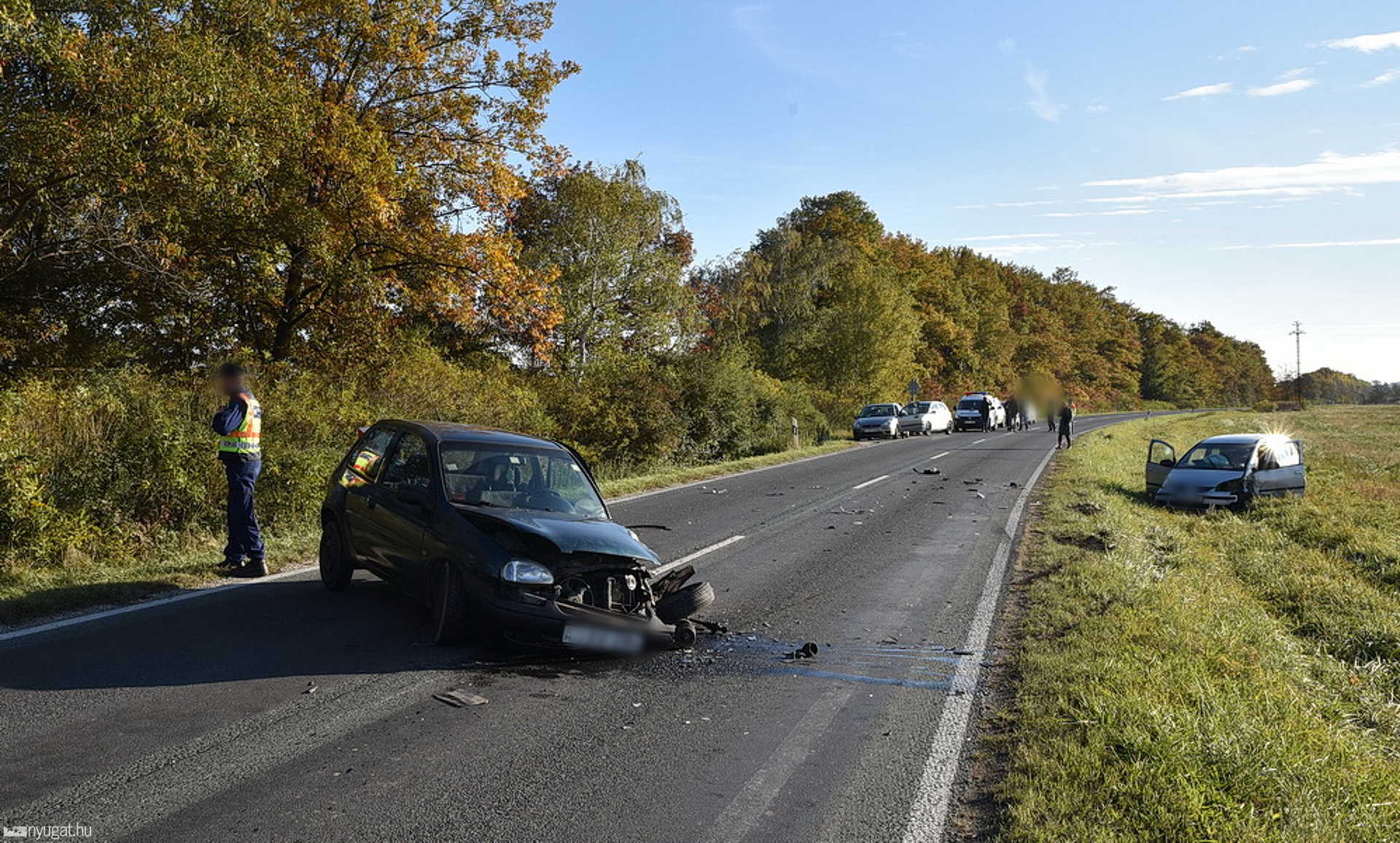 Repülőről is keresik a baleset után elmenekült fiatalt Gencsapáti mellett