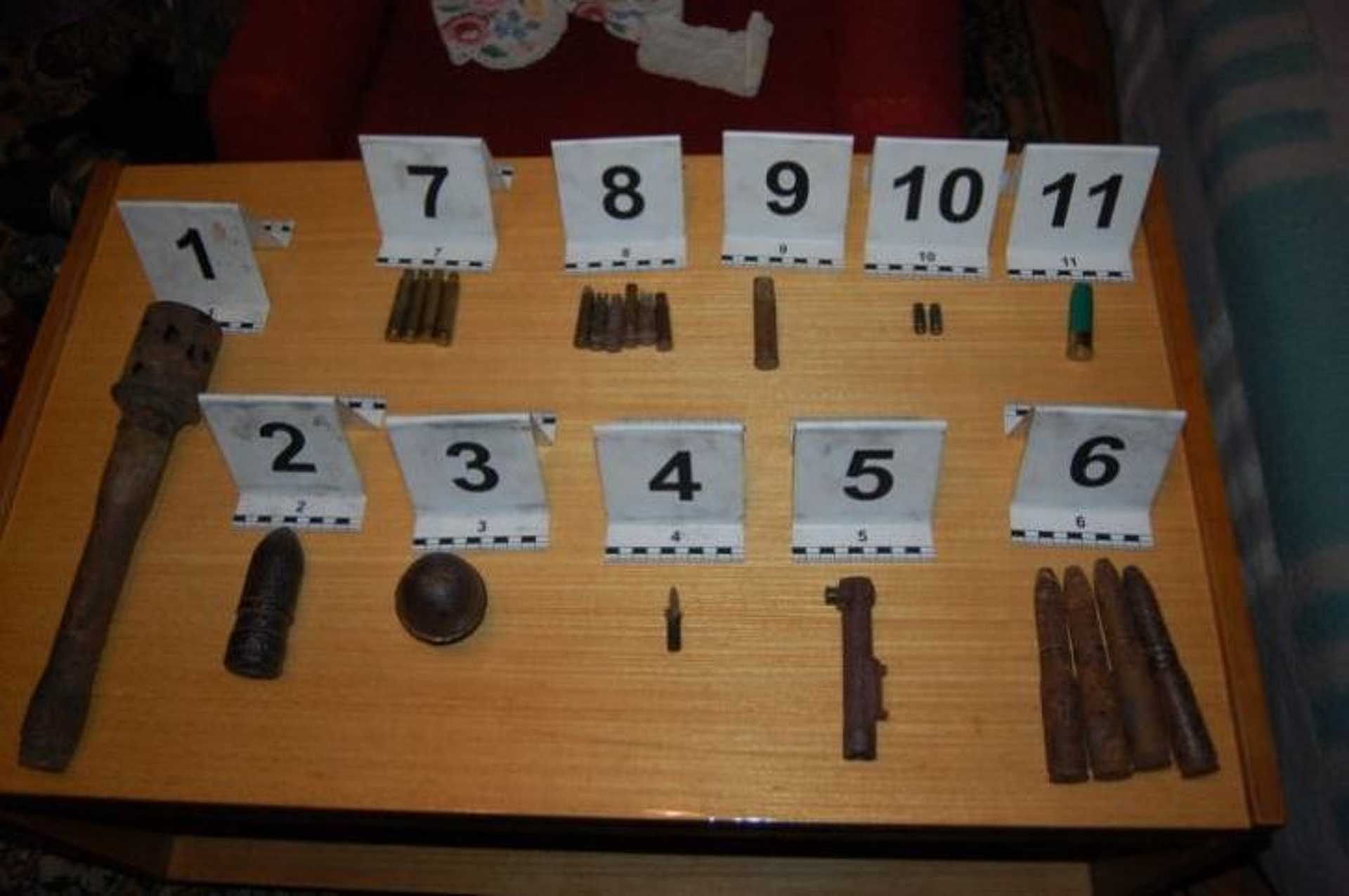 Egy kisebb arzenált foglaltak le a soproni rendőrök