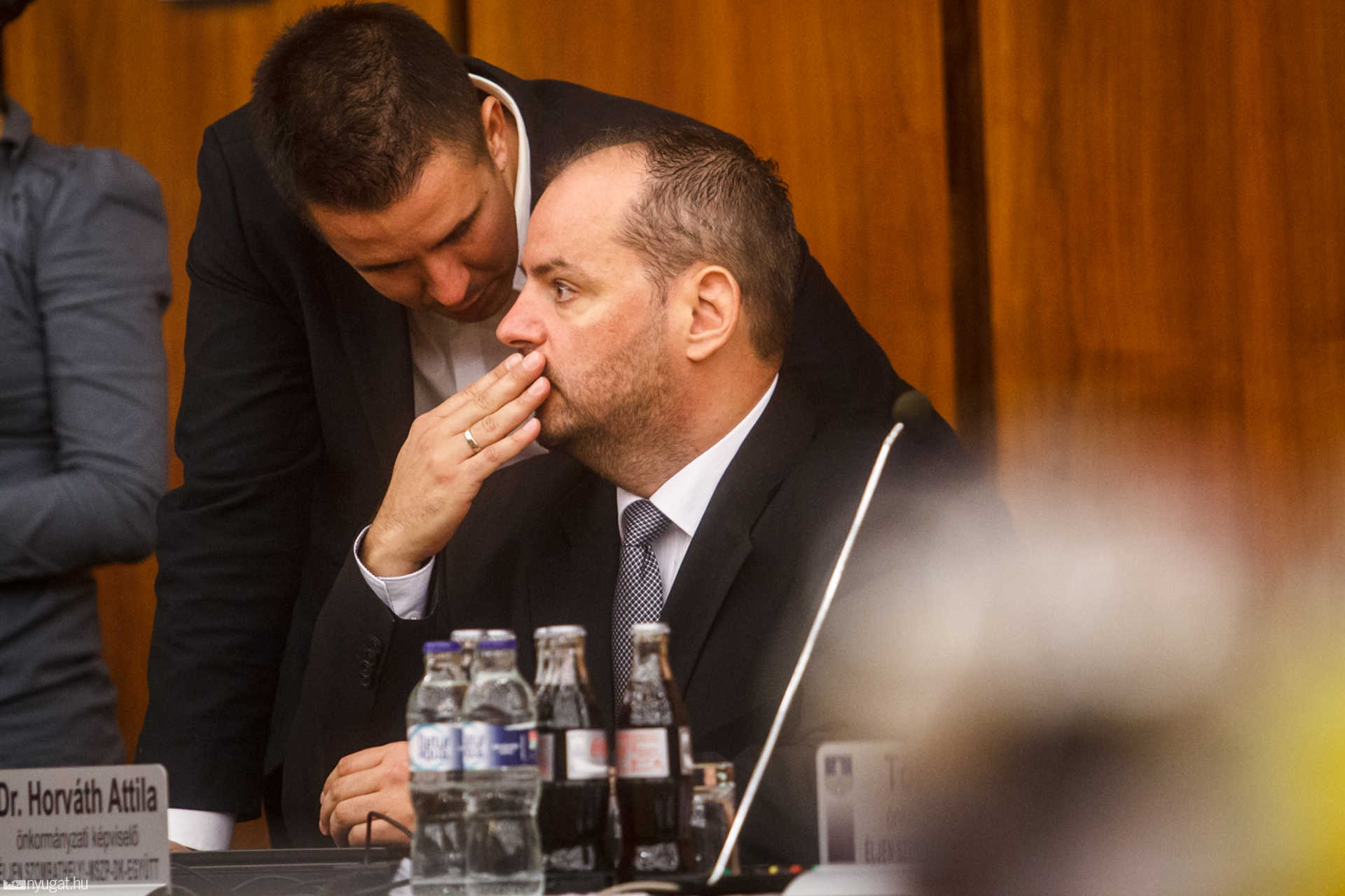 Októberi közgyűlés, délelőtt