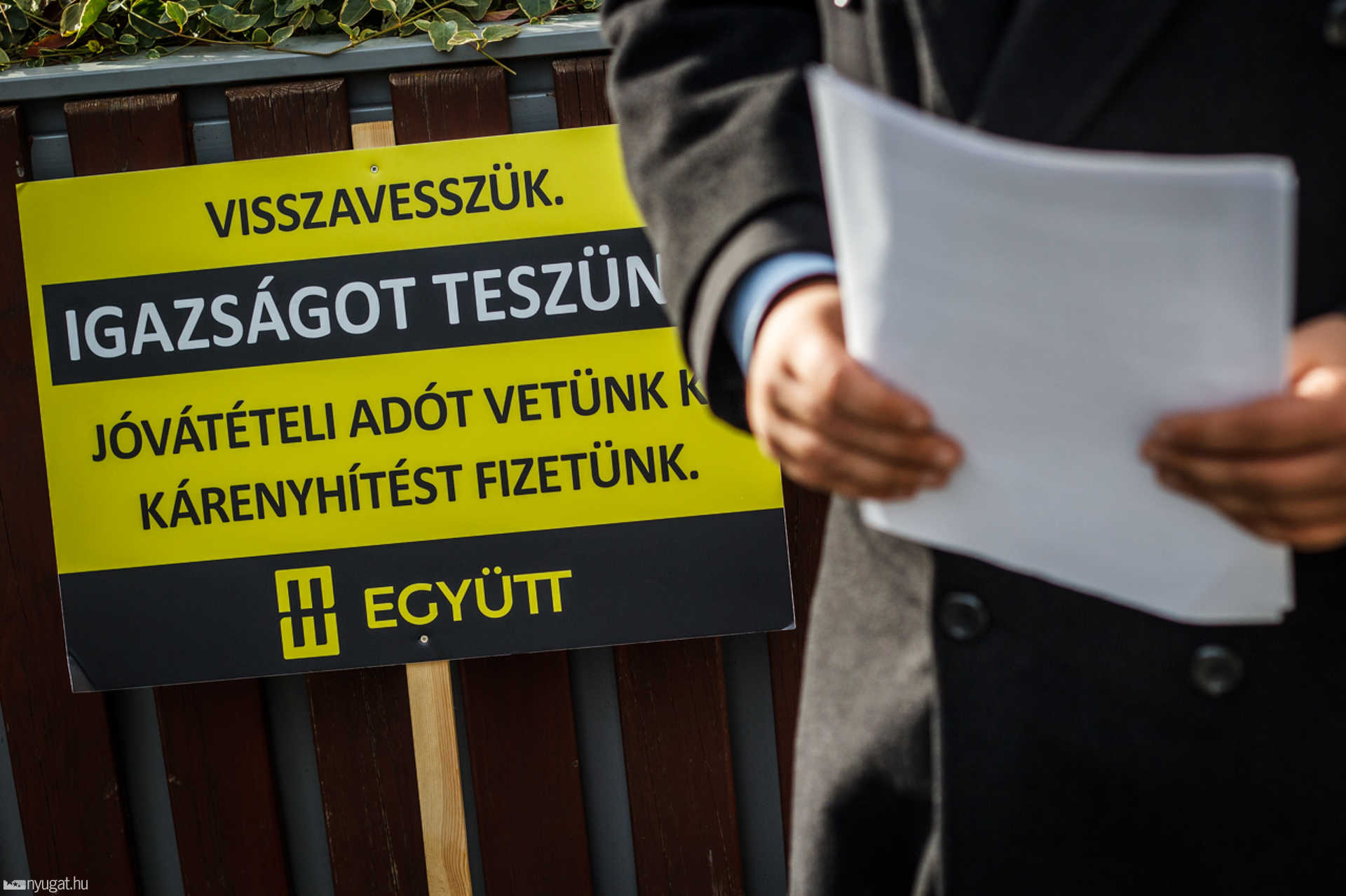 Molnár Tibor sajtótájékoztatója