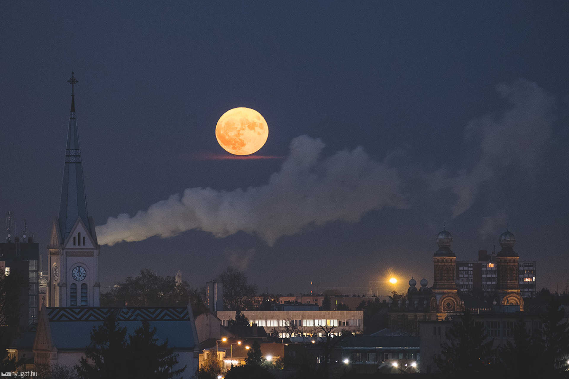Szuperhold Szombathely felett 2016 november 14-én